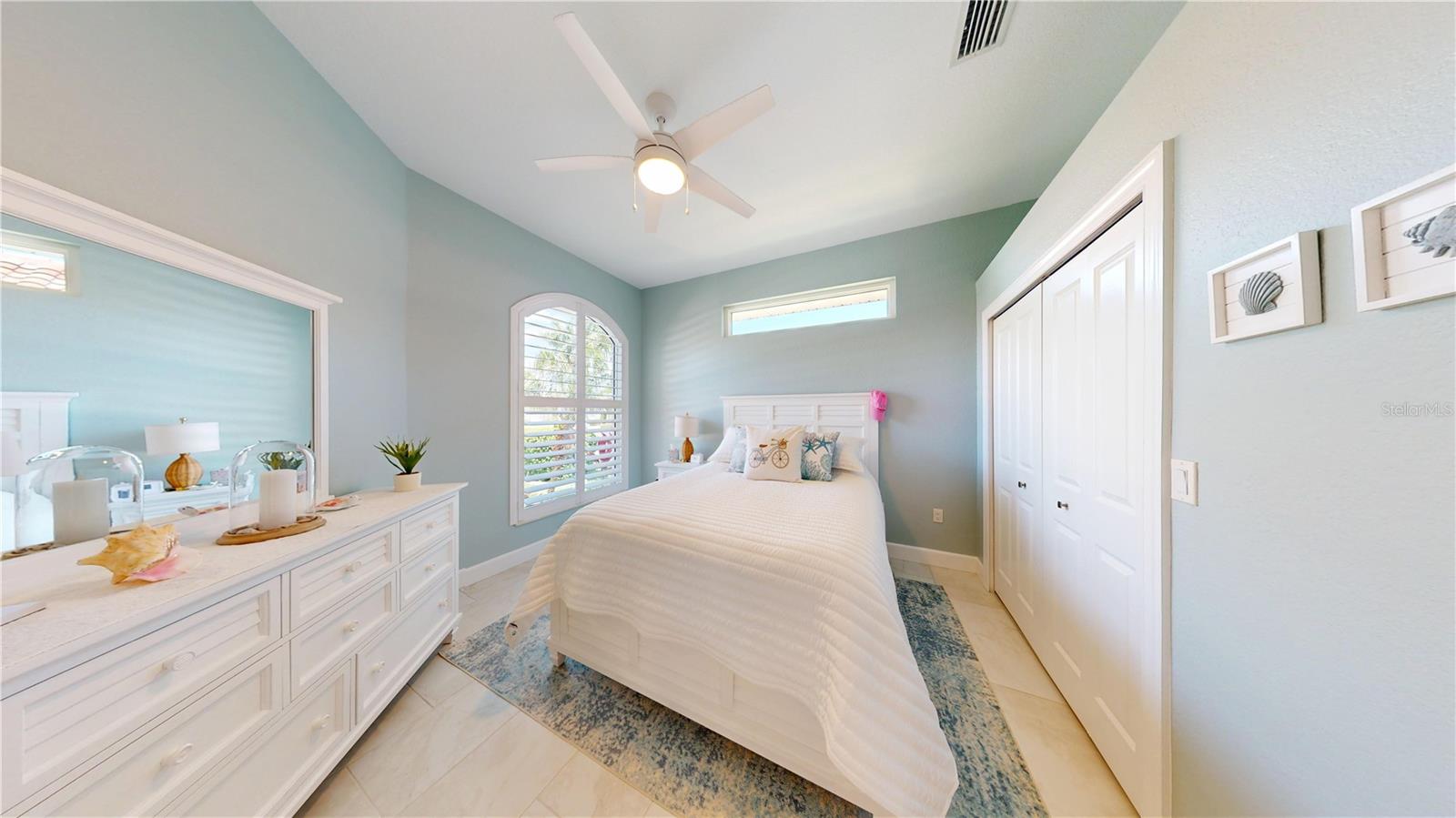 136 GREAT ISAAC CT, PUNTA GORDA, FL, 33950