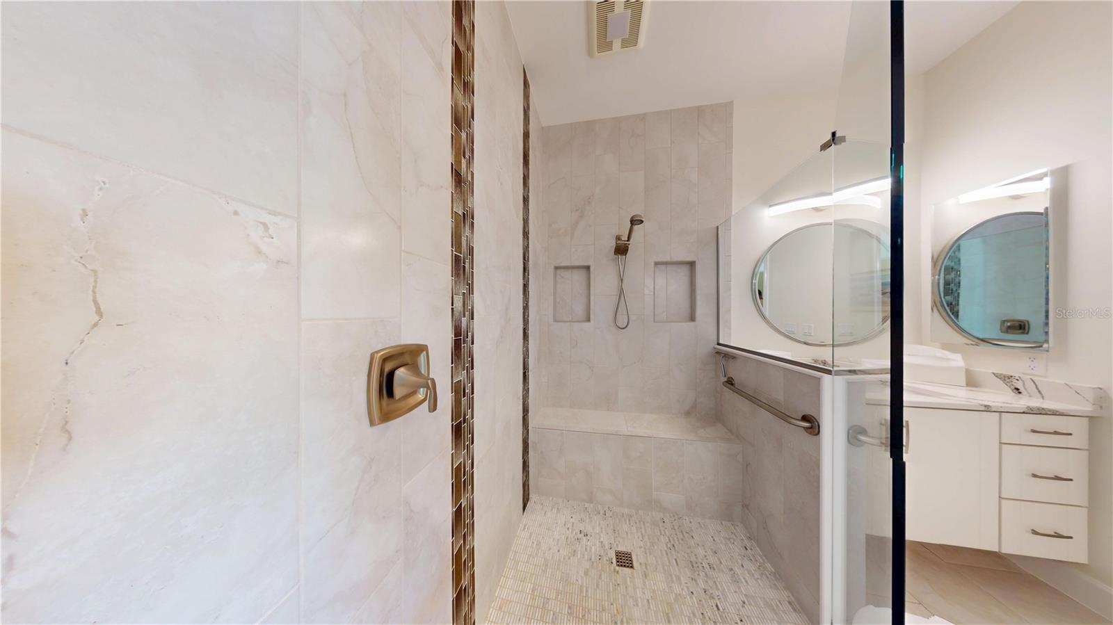 136 GREAT ISAAC CT, PUNTA GORDA, FL, 33950