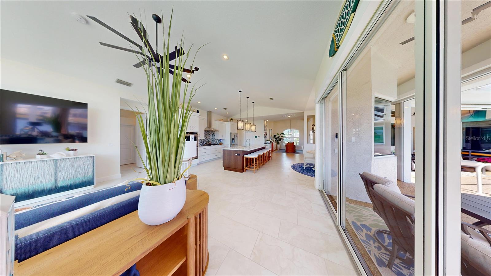 136 GREAT ISAAC CT, PUNTA GORDA, FL, 33950