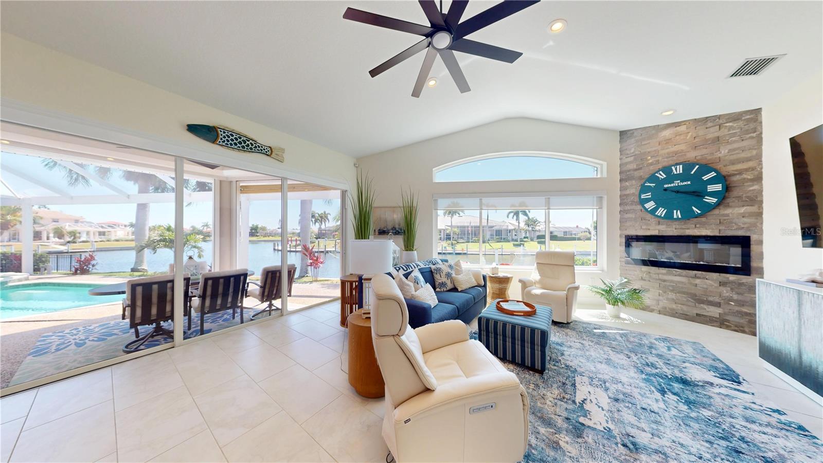 136 GREAT ISAAC CT, PUNTA GORDA, FL, 33950