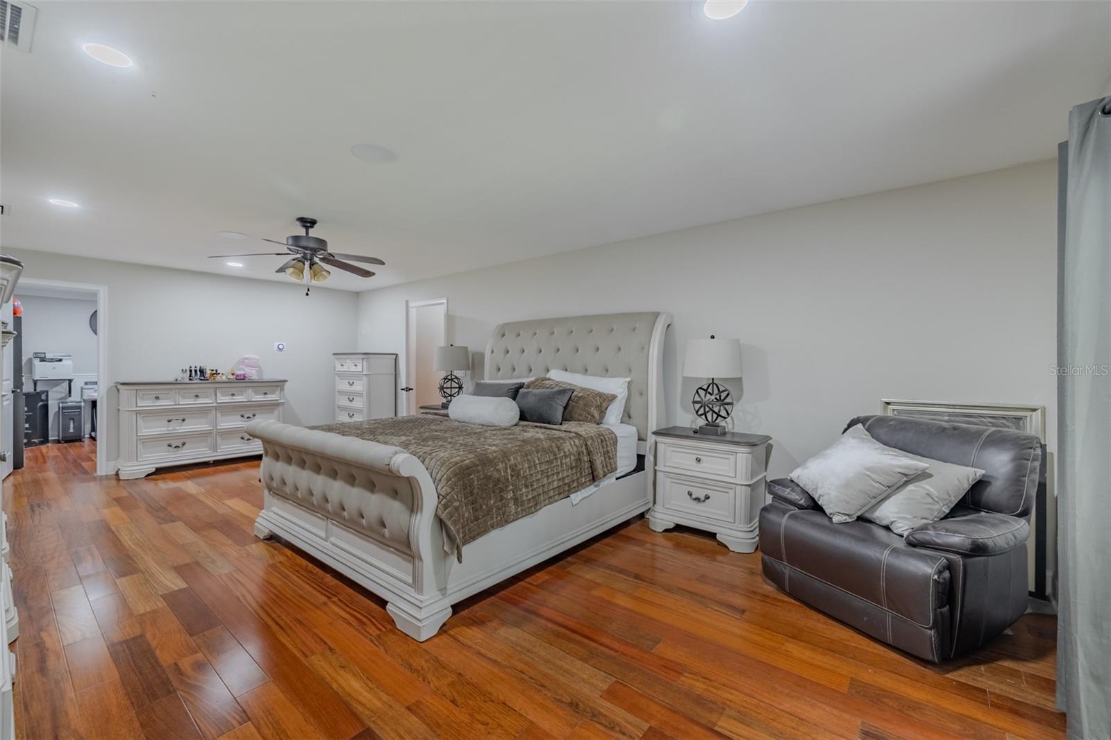 125 BARRINGTON DR, BRANDON, FL, 33511