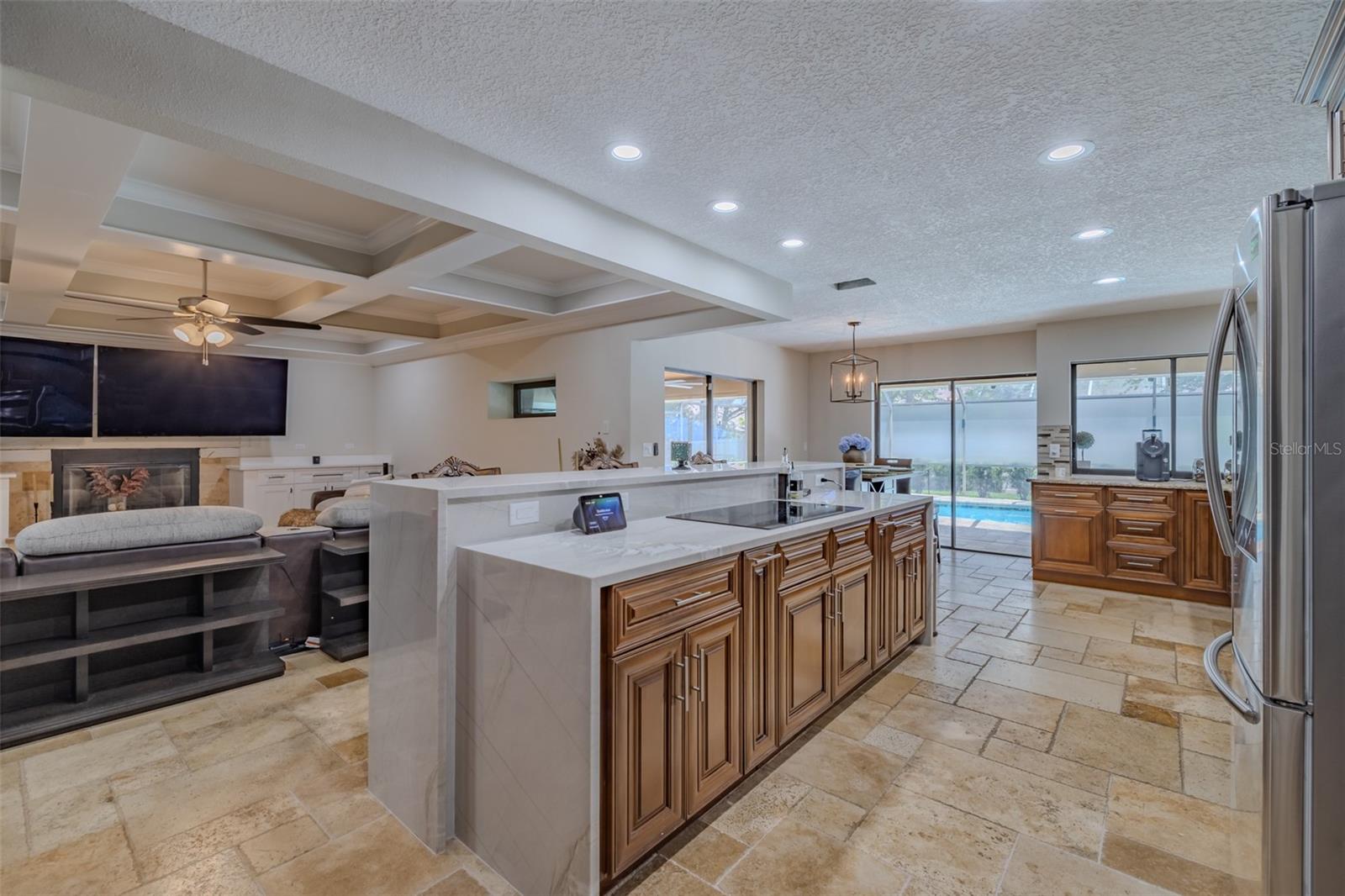 125 BARRINGTON DR, BRANDON, FL, 33511