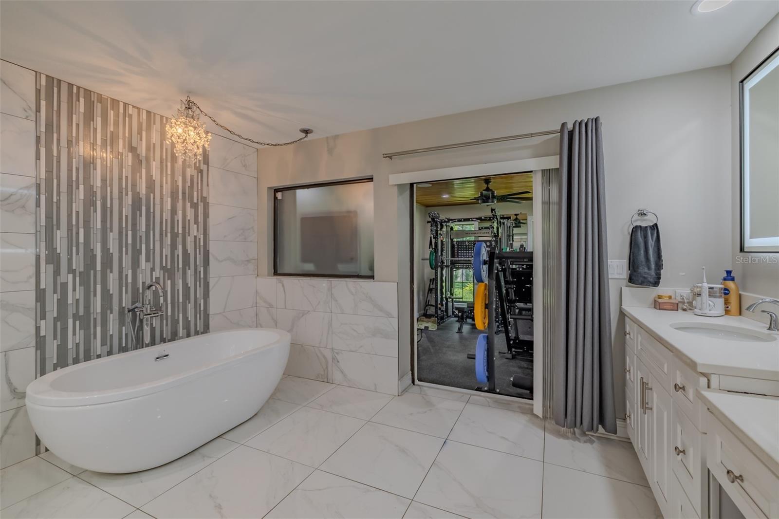 125 BARRINGTON DR, BRANDON, FL, 33511