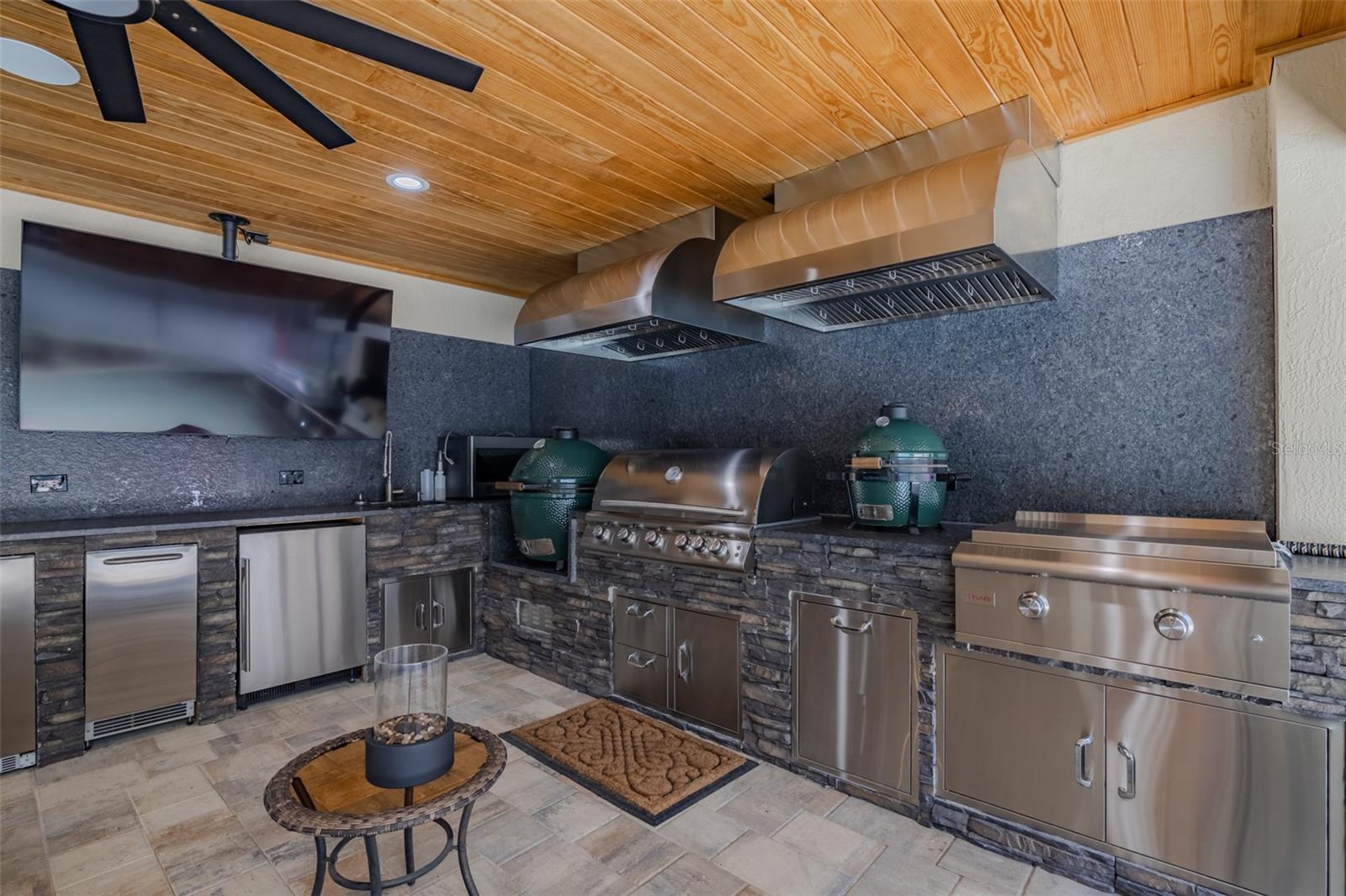 125 BARRINGTON DR, BRANDON, FL, 33511