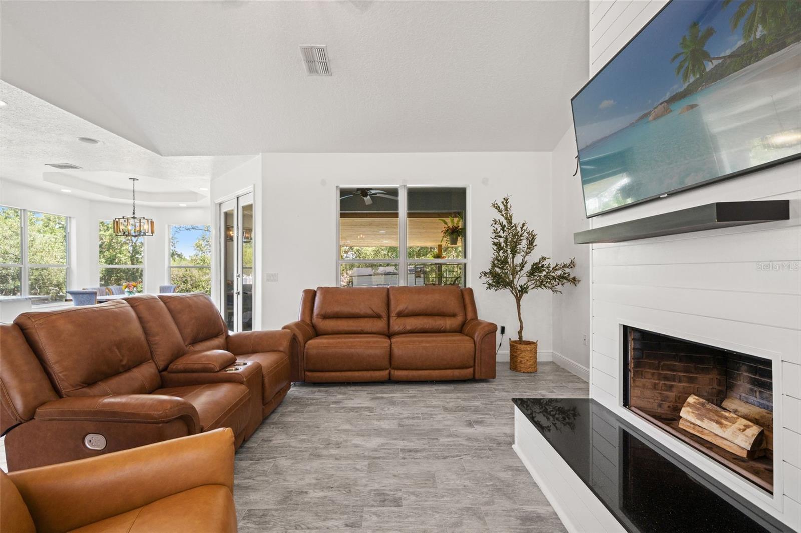 11360 LARK SPARROW RD, WEEKI WACHEE, FL, 34614