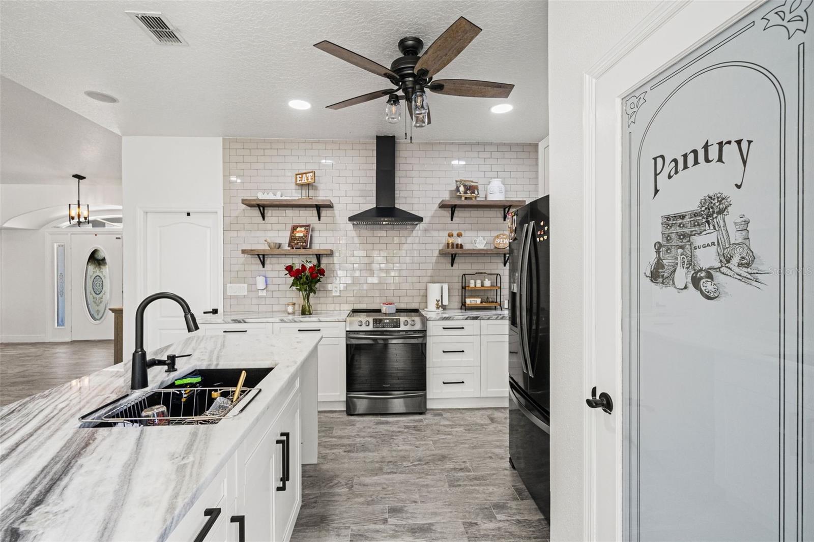 11360 LARK SPARROW RD, WEEKI WACHEE, FL, 34614