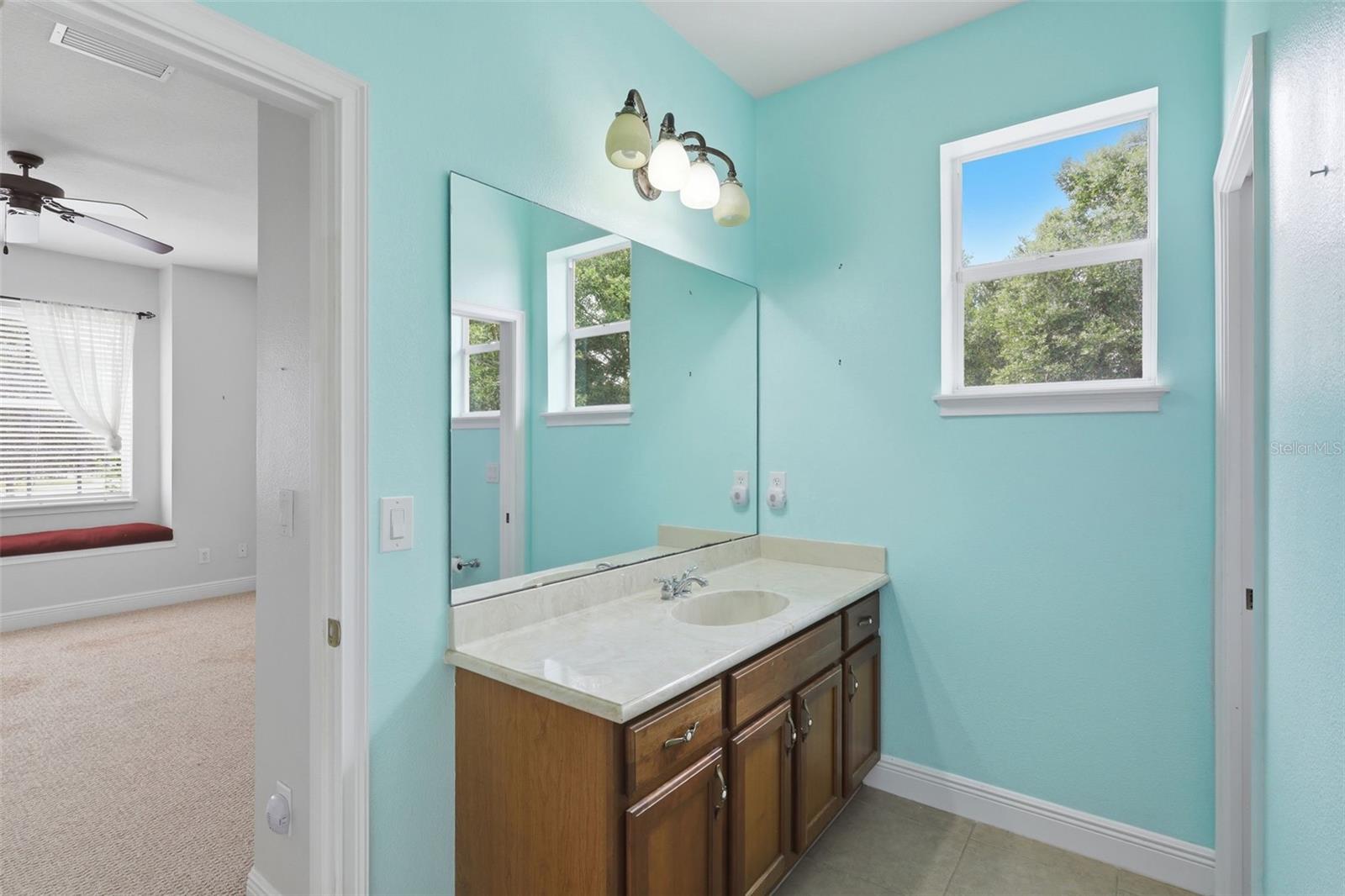 530 N BLUE LAKE AVE, DELAND, FL, 32724