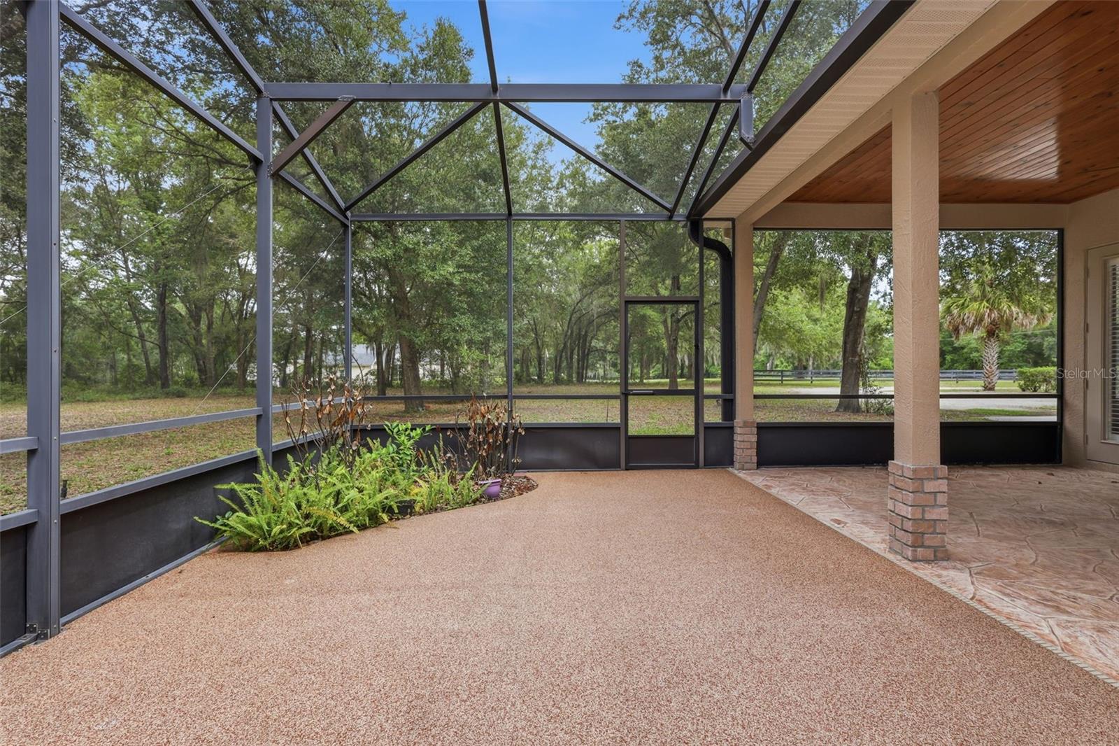 530 N BLUE LAKE AVE, DELAND, FL, 32724
