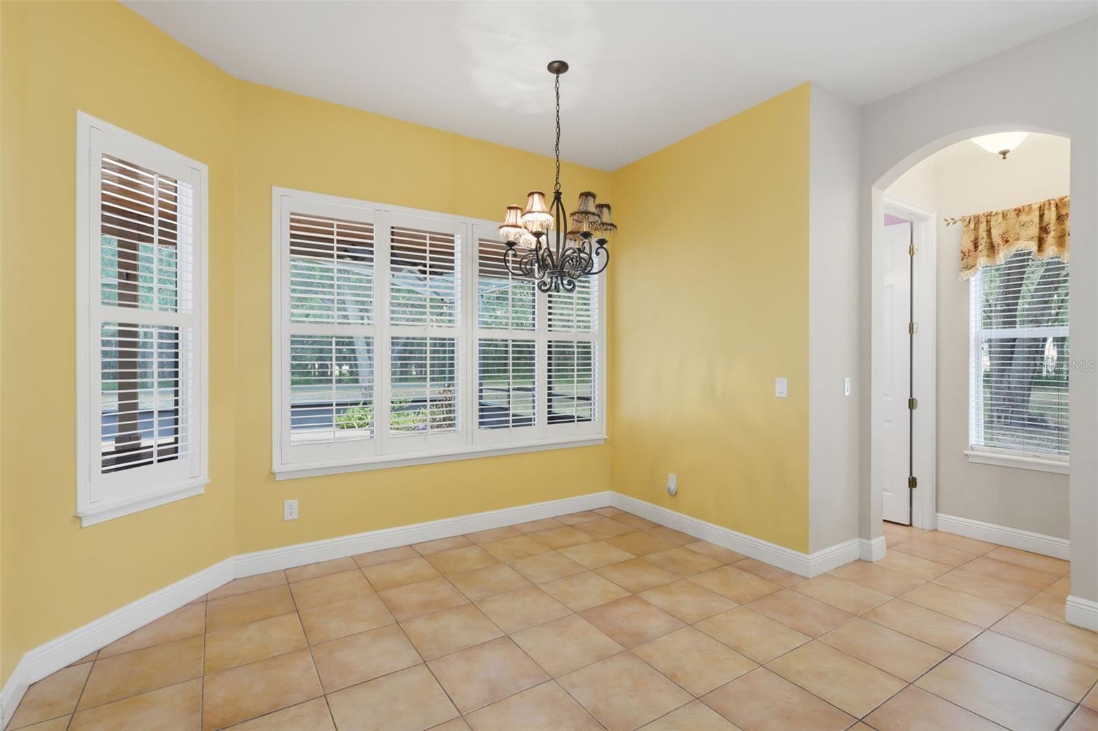 530 N BLUE LAKE AVE, DELAND, FL, 32724