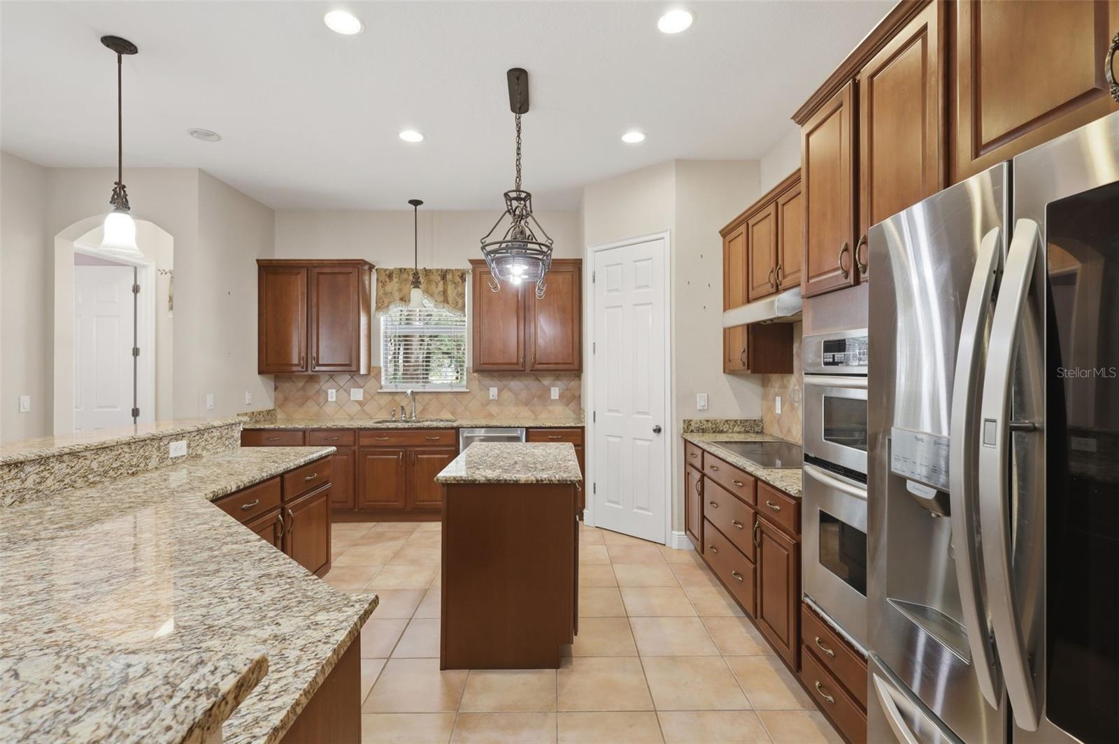 530 N BLUE LAKE AVE, DELAND, FL, 32724