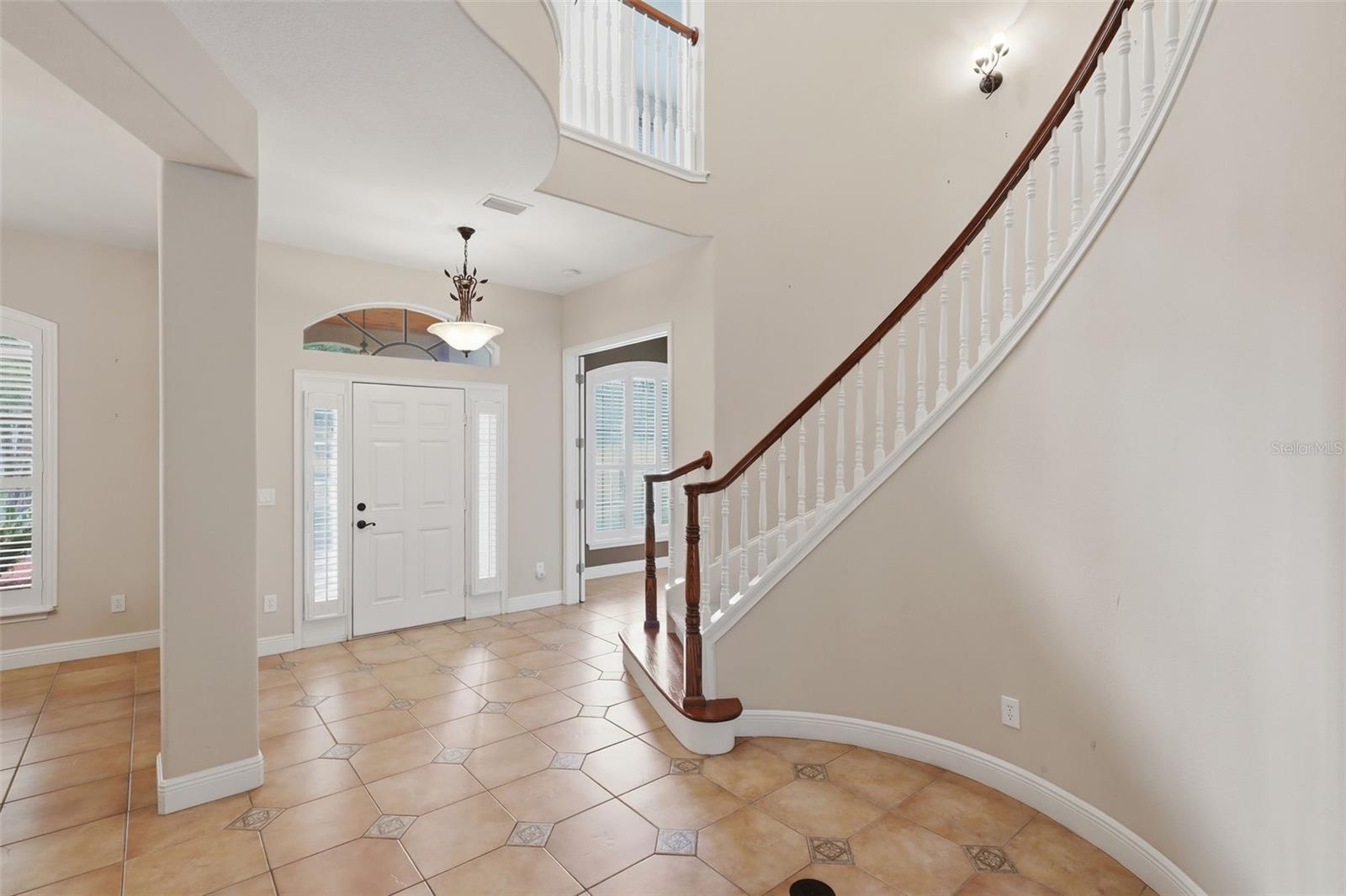 530 N BLUE LAKE AVE, DELAND, FL, 32724