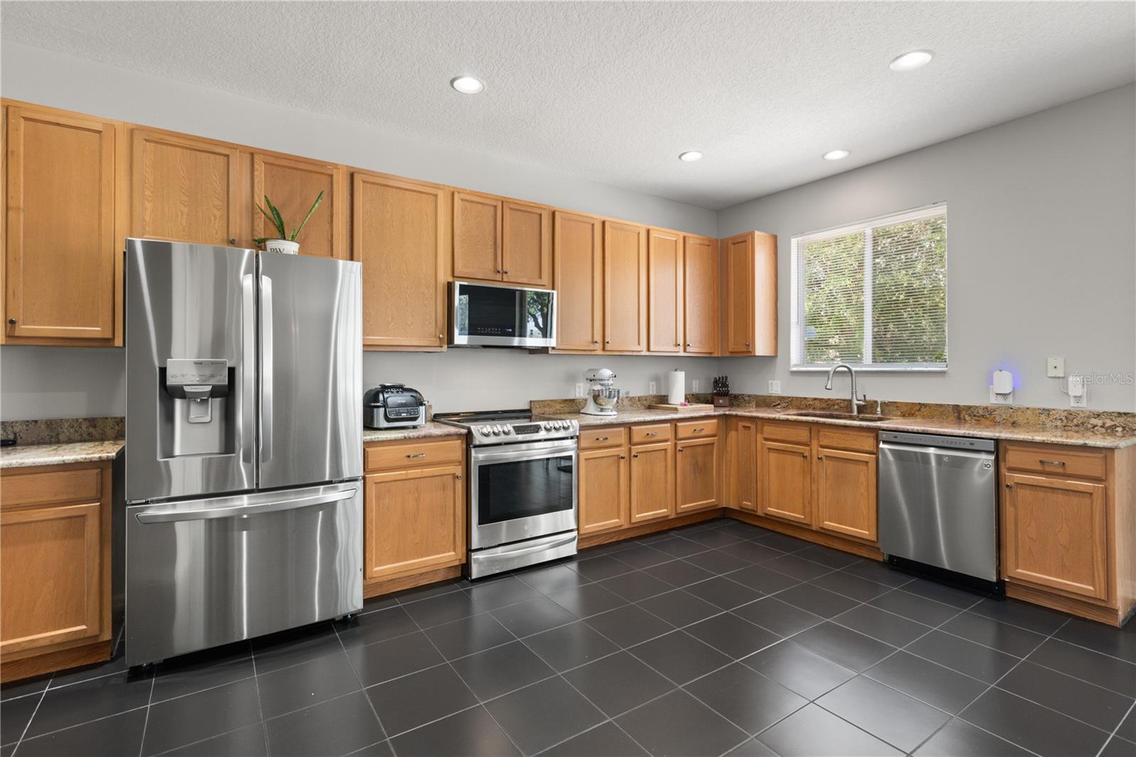10048 STRATFORD POINTE AVE, ORLANDO, FL, 32832