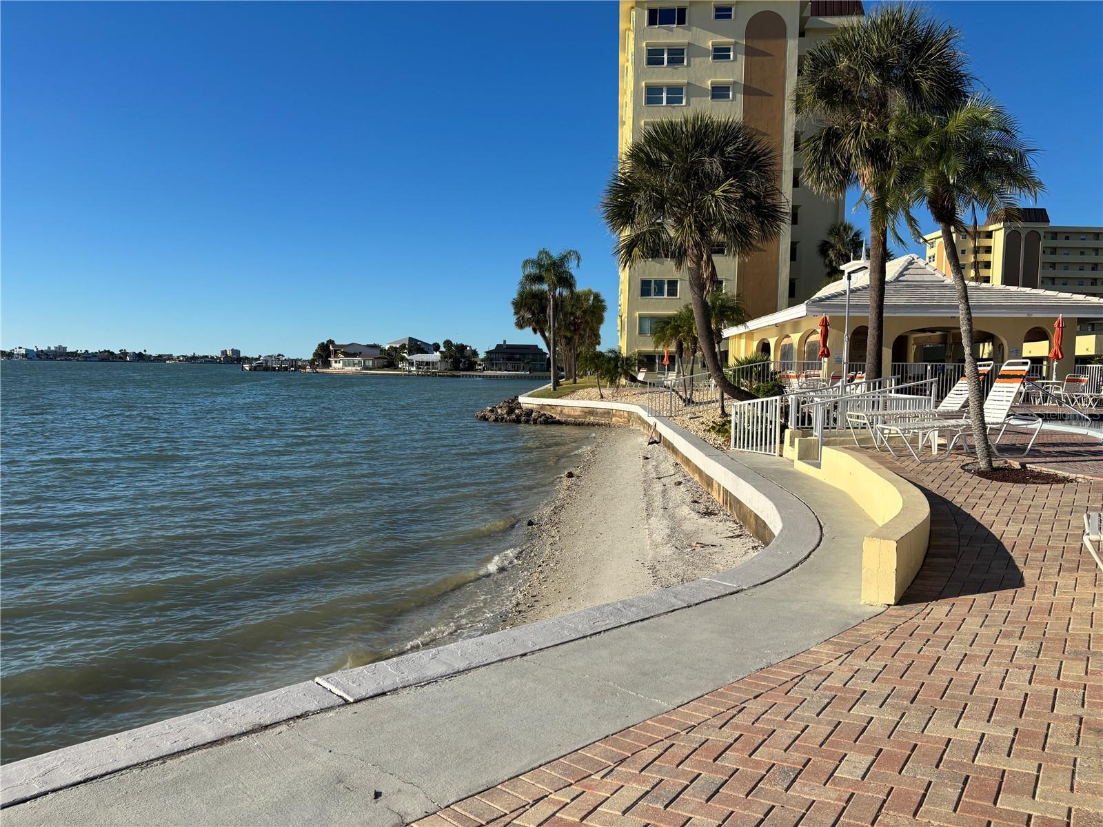 4725 COVE CIR #405, ST PETERSBURG, FL, 33708