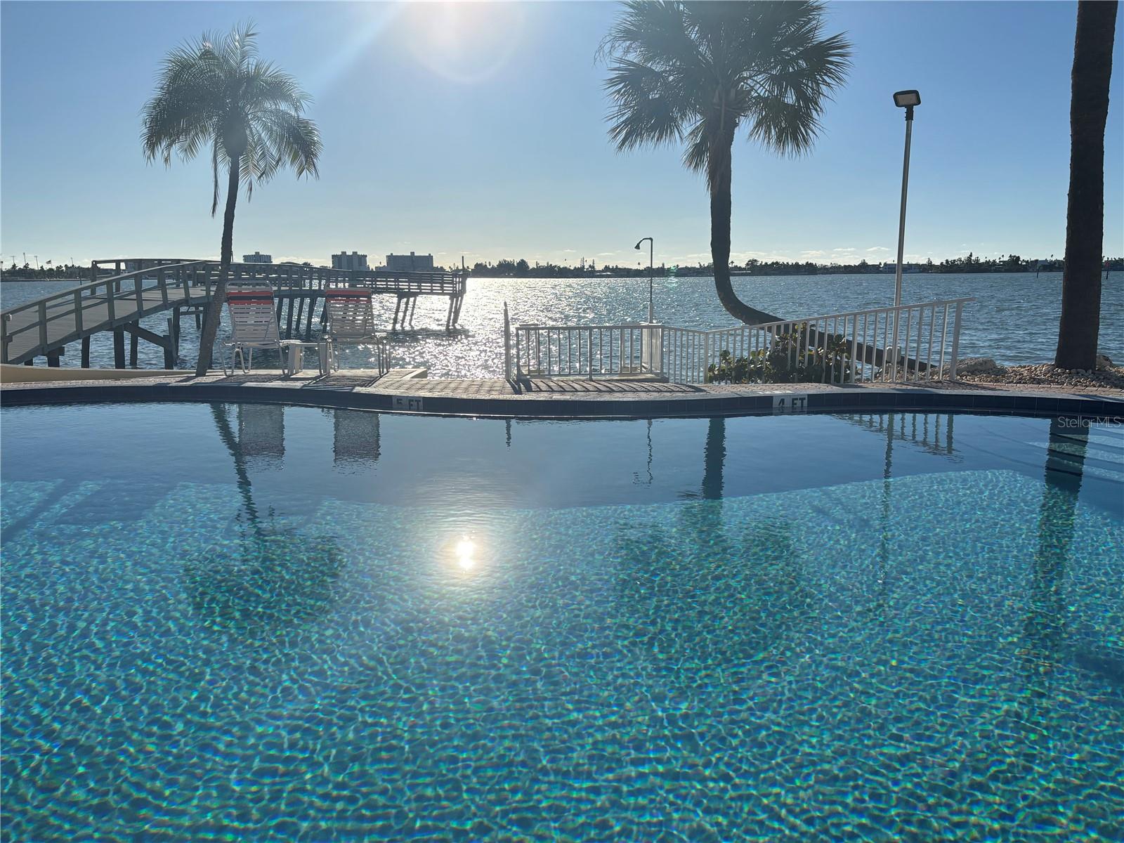 4725 COVE CIR #405, ST PETERSBURG, FL, 33708