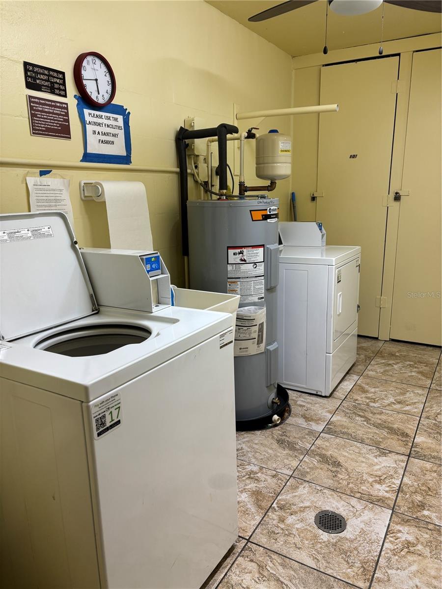4725 COVE CIR #405, ST PETERSBURG, FL, 33708
