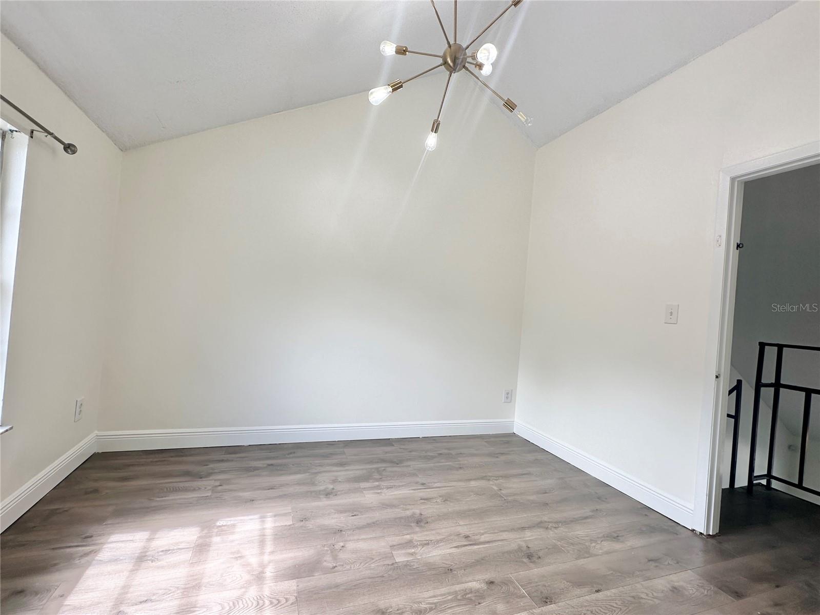 122 S BULOVA DR, APOPKA, FL, 32703