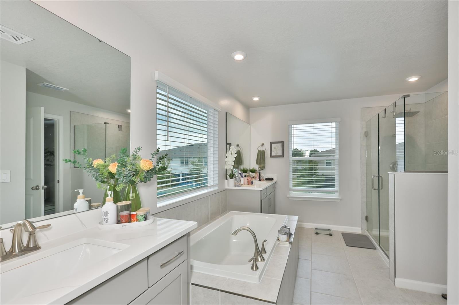 1123 CREEK VALLEY CT, BRANDON, FL, 33511