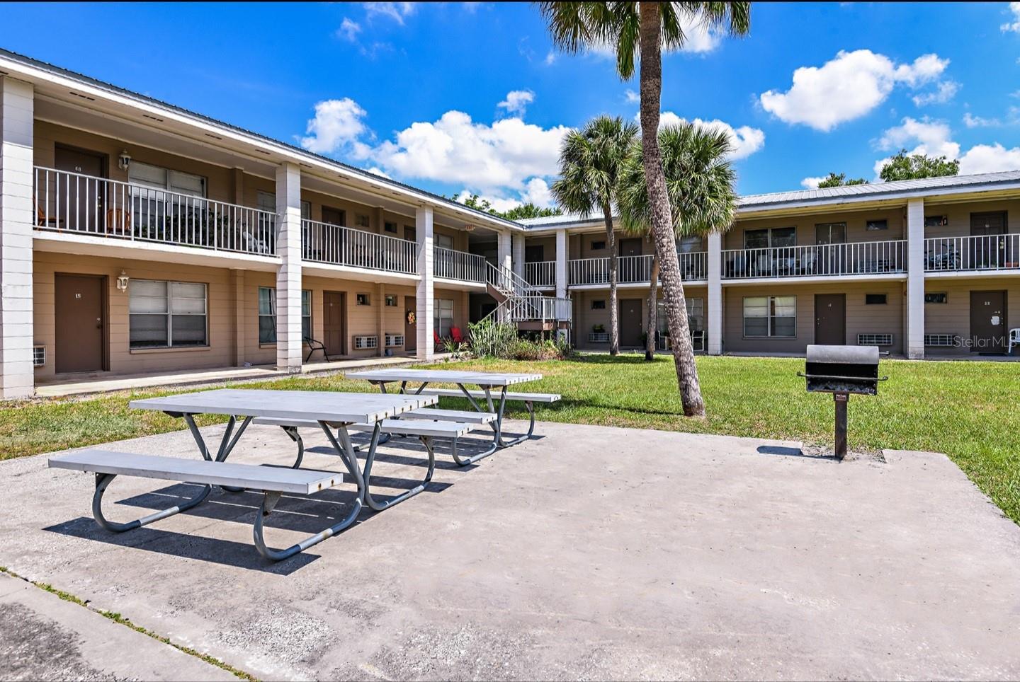 4410 N HALE AVE, TAMPA, FL, 33614