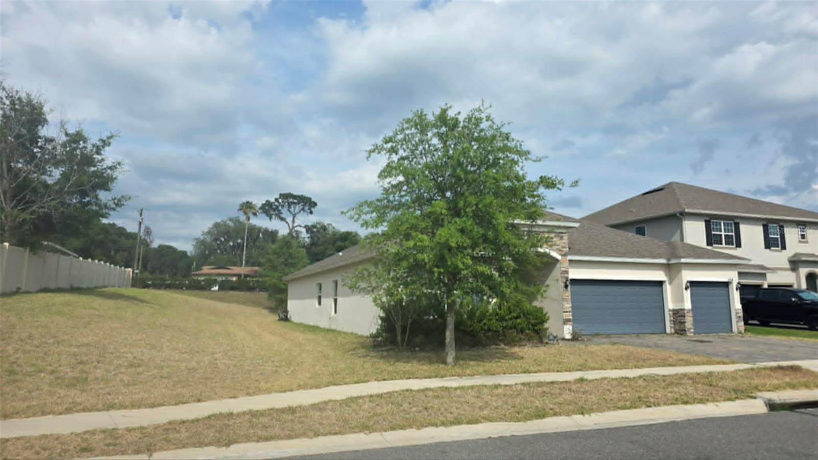 654 AVILA PL, HOWEY IN THE HILLS, FL, 34737