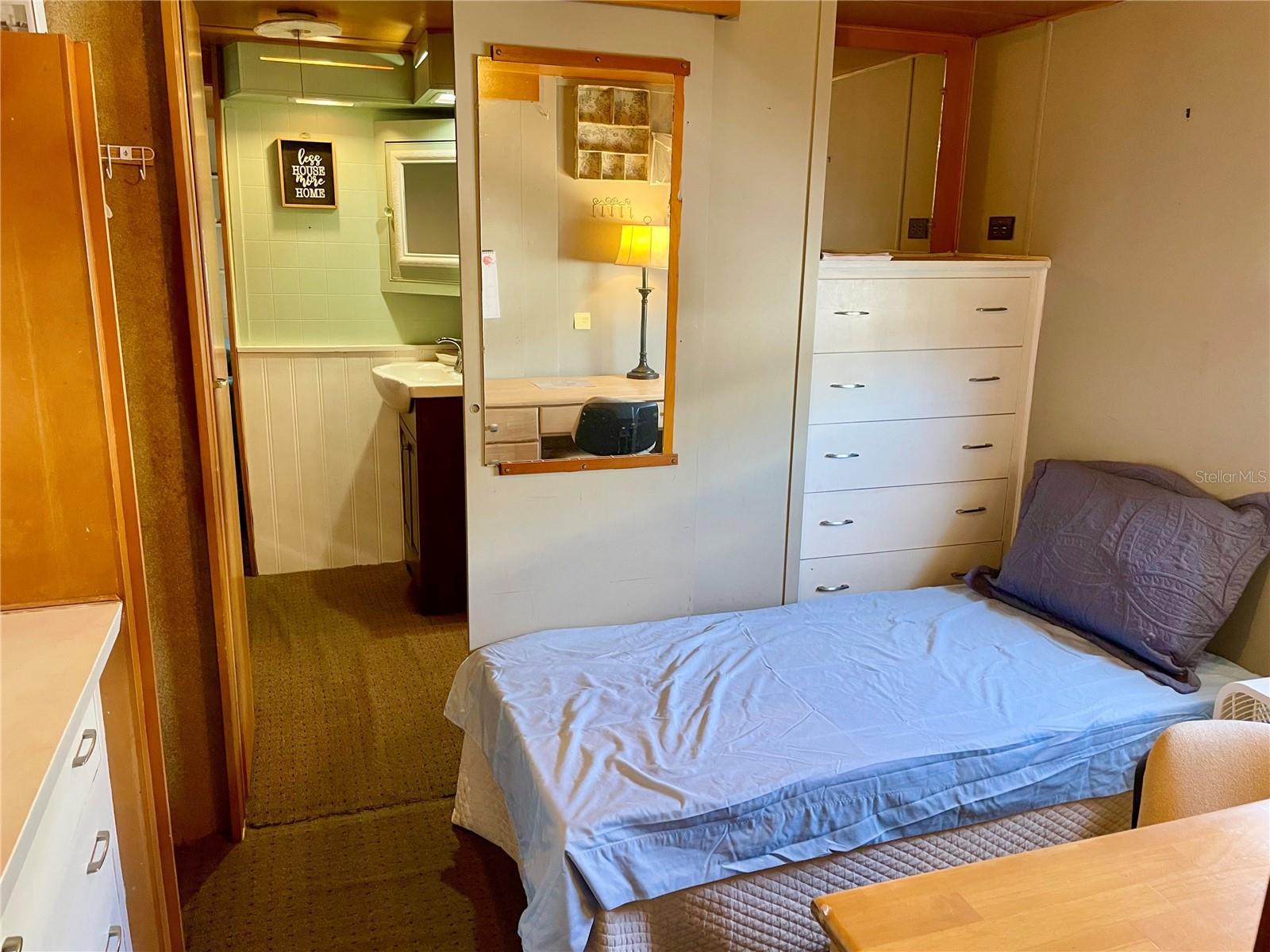 13 TENNESSEE ST, PALMETTO, FL, 34221