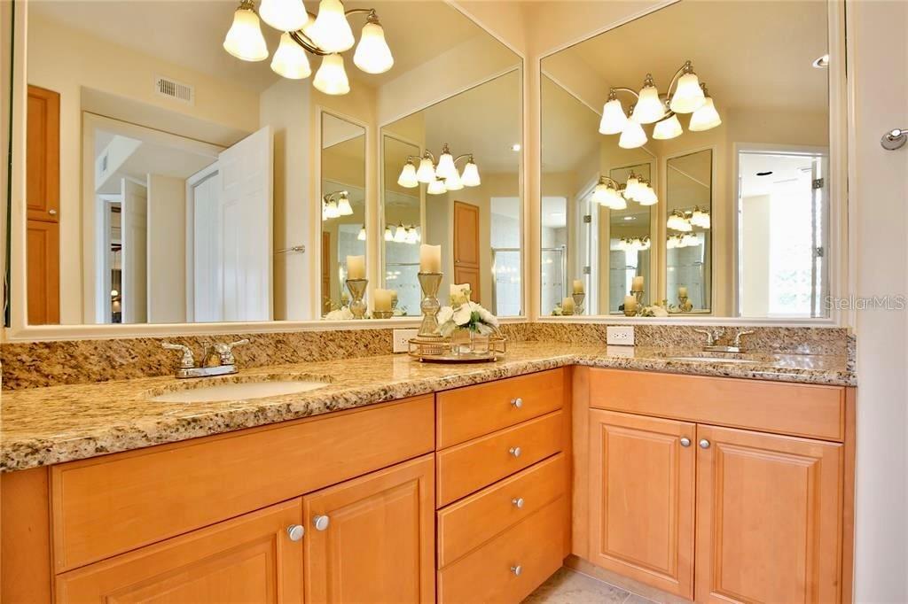 7919 ST SIMONS ST, UNIVERSITY PARK, FL, 34201