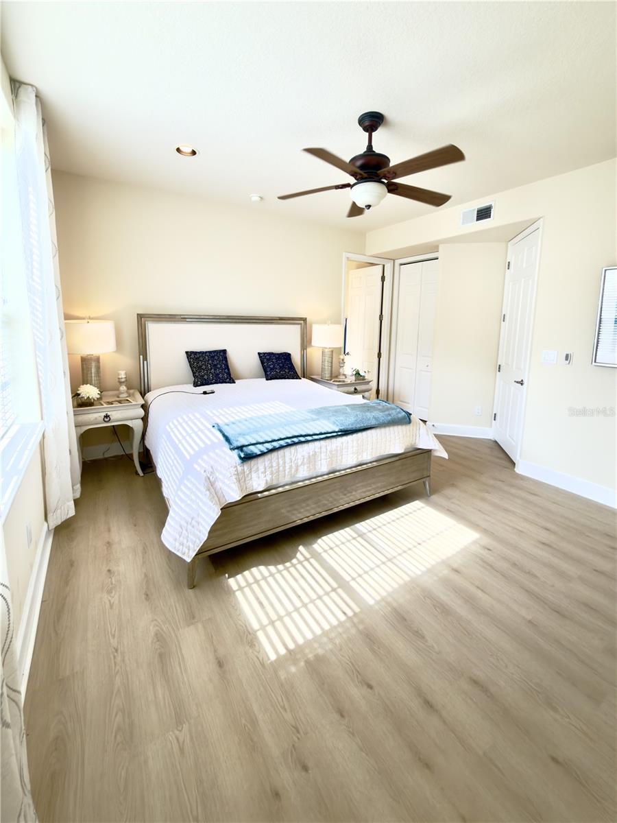 7919 ST SIMONS ST, UNIVERSITY PARK, FL, 34201