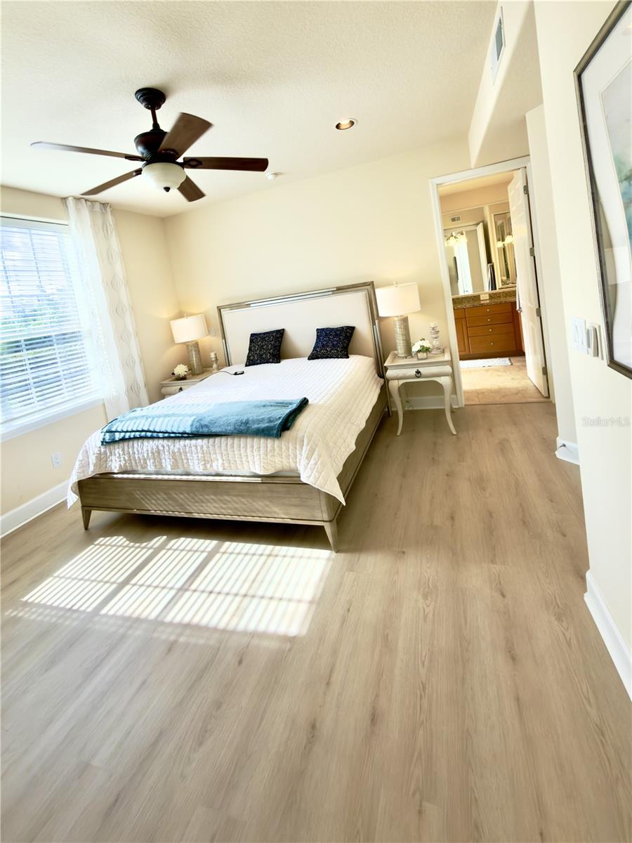 7919 ST SIMONS ST, UNIVERSITY PARK, FL, 34201