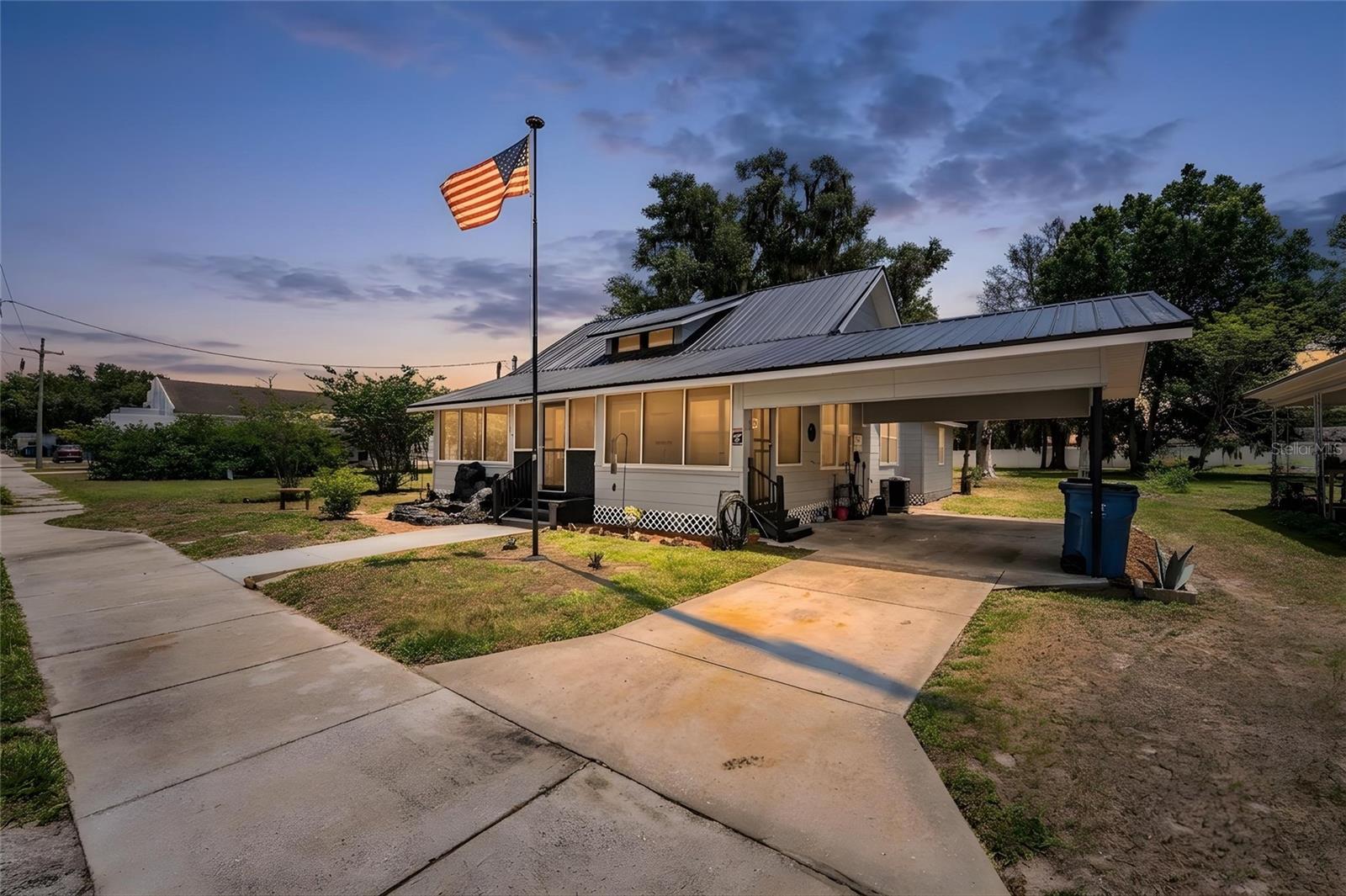 113 SE PINE AVE, FORT MEADE, FL, 33841