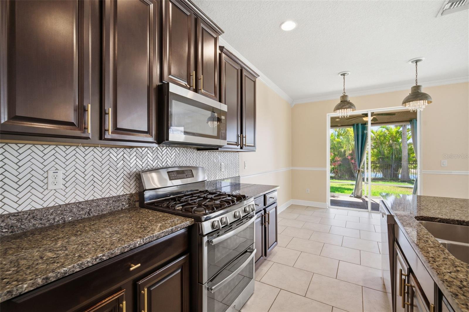 6926 OLD BENTON DR, APOLLO BEACH, FL, 33572