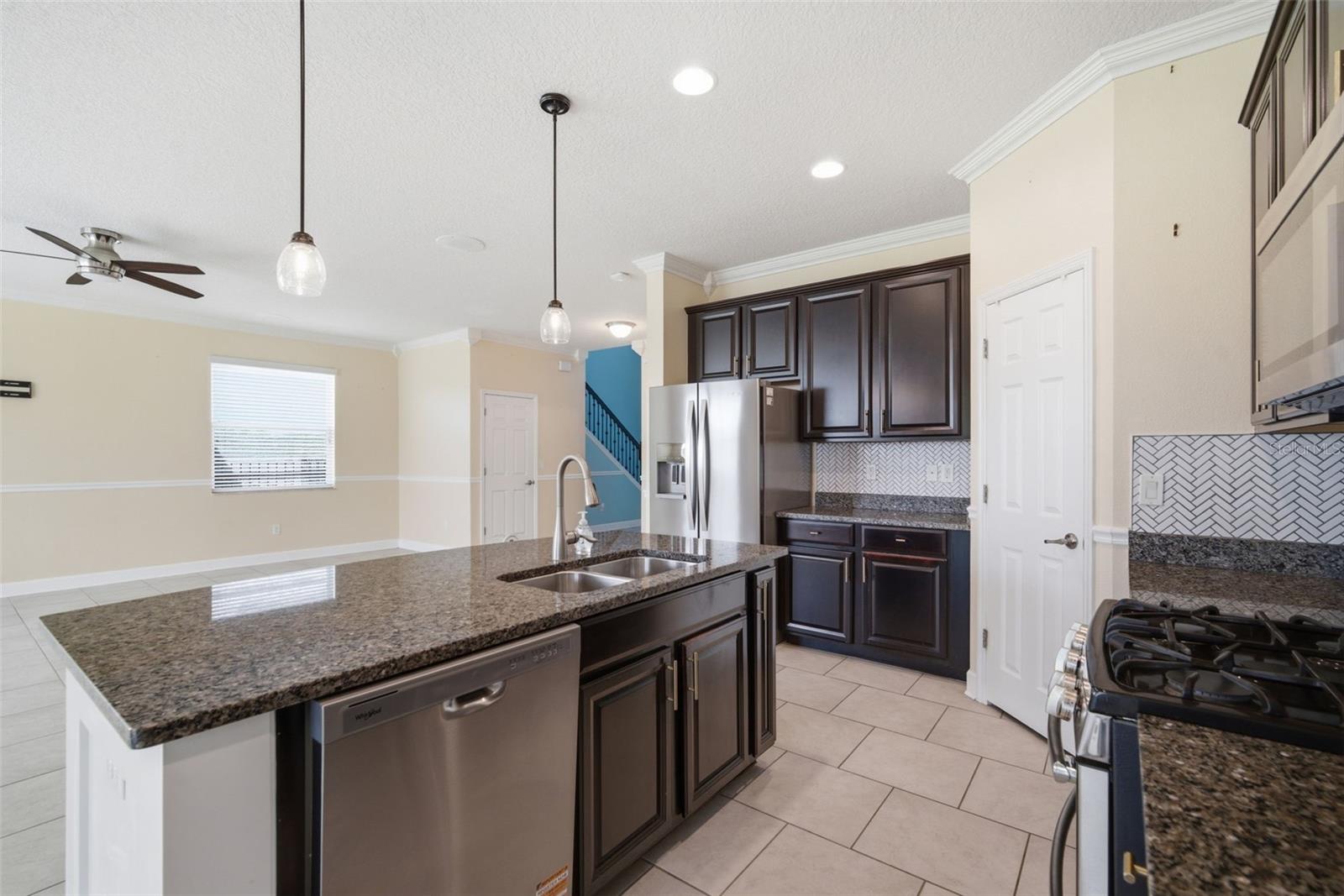 6926 OLD BENTON DR, APOLLO BEACH, FL, 33572