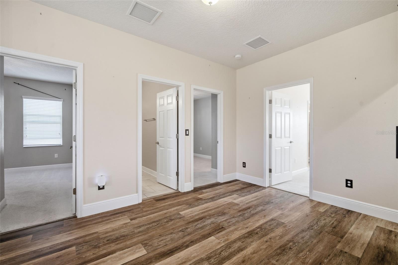 6926 OLD BENTON DR, APOLLO BEACH, FL, 33572