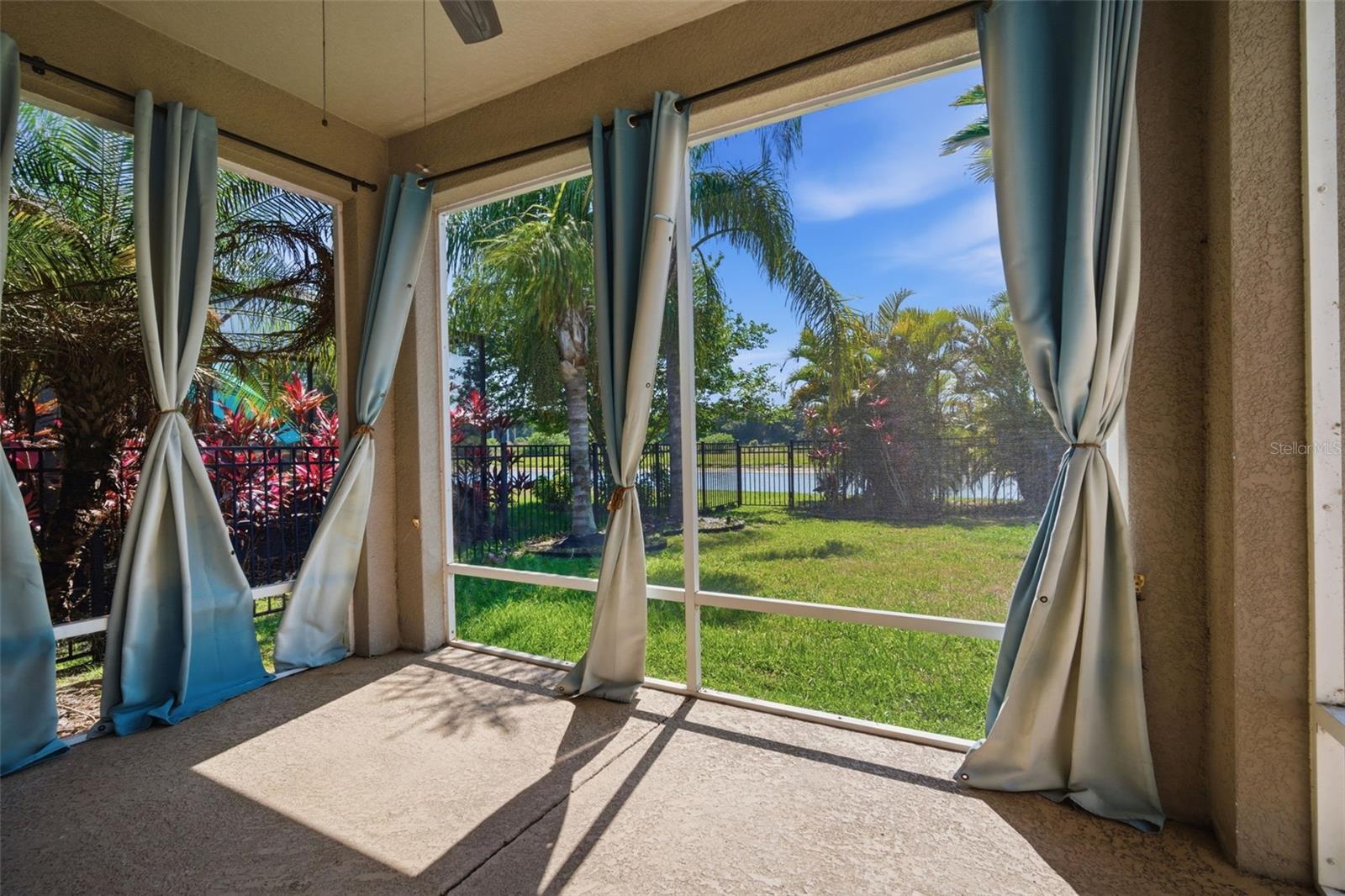 6926 OLD BENTON DR, APOLLO BEACH, FL, 33572