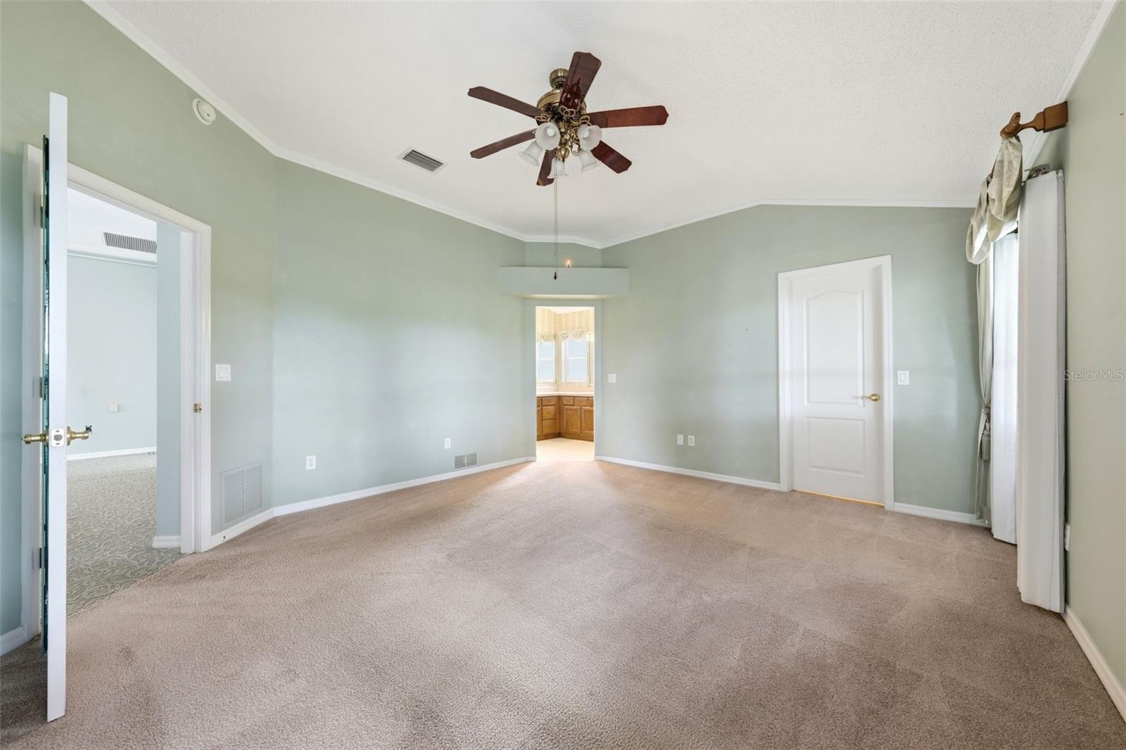 1344 AUGUSTINE DR, THE VILLAGES, FL, 32159