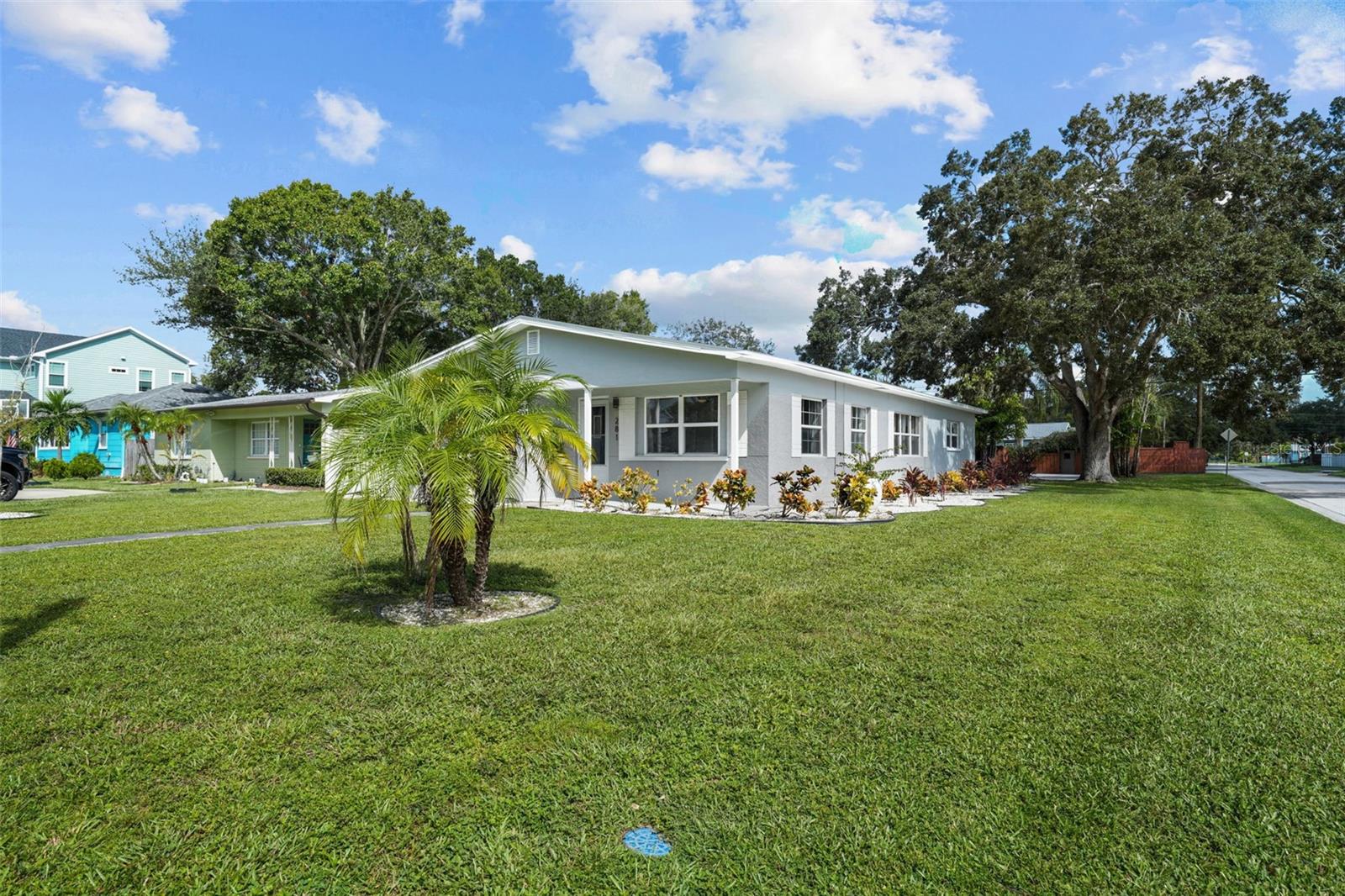 281 38TH AVE NE, ST PETERSBURG, FL, 33704