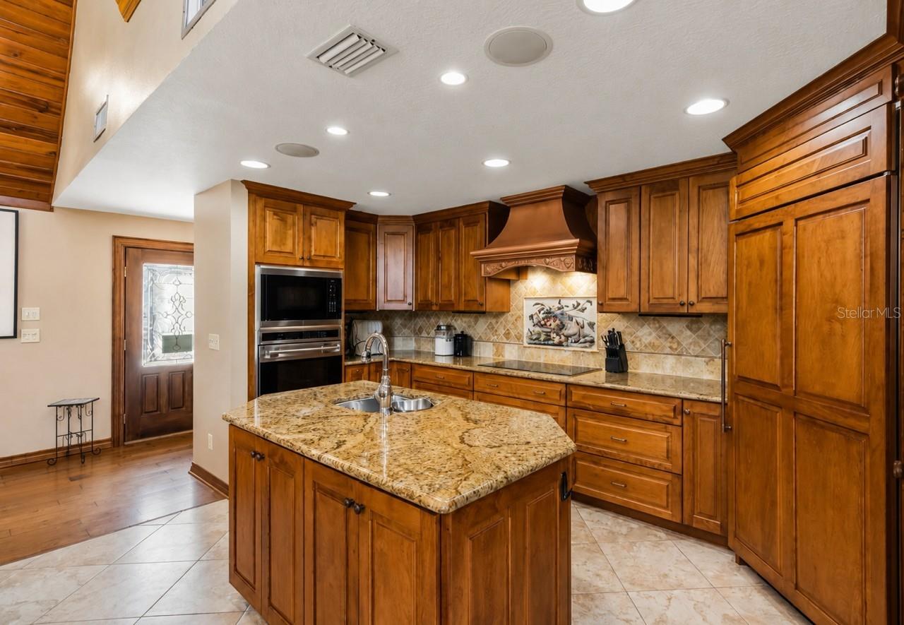 1944 LEVINE LN, CLEARWATER, FL, 33760