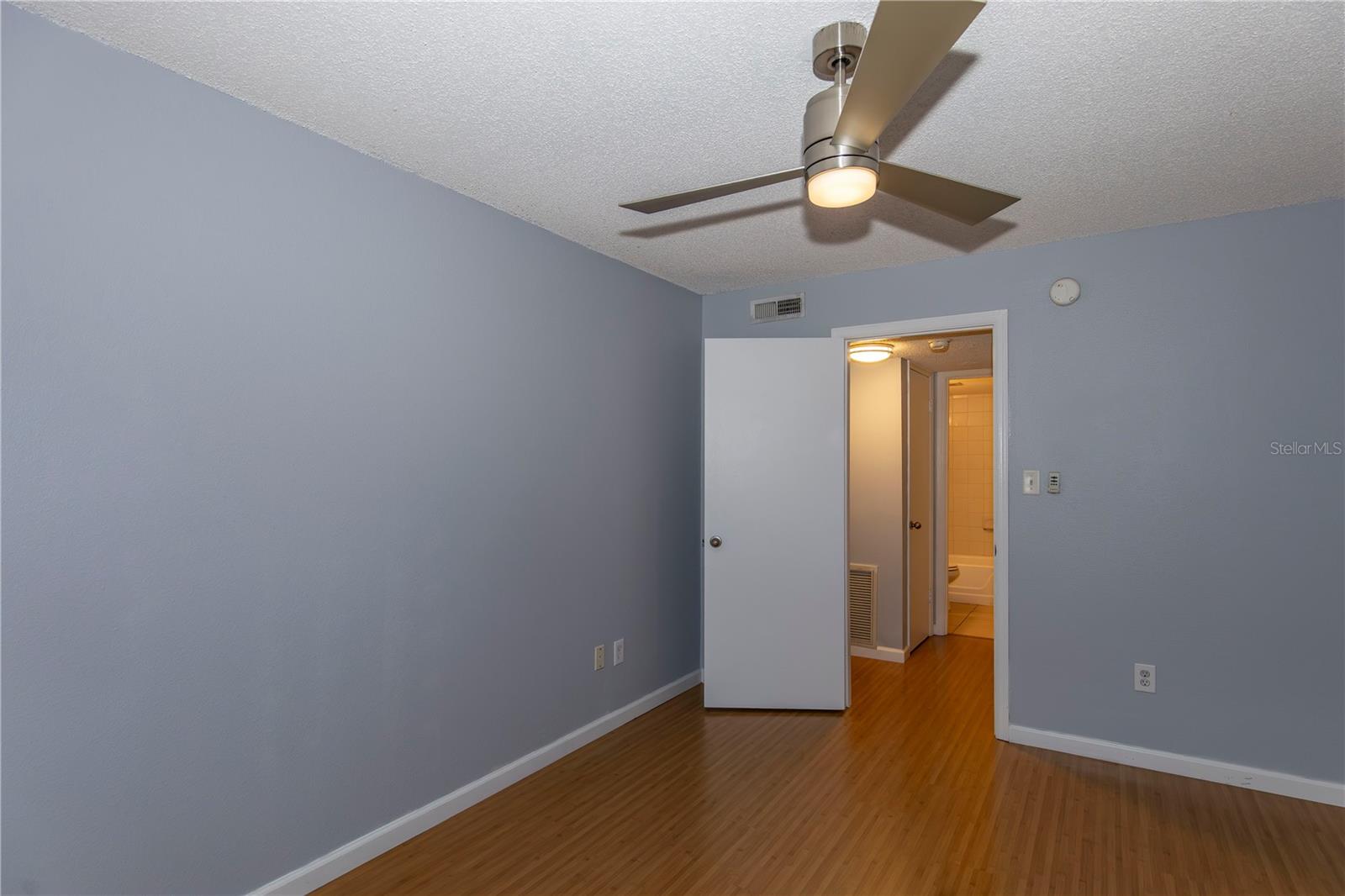 317 E AMELIA ST #8, ORLANDO, FL, 32801
