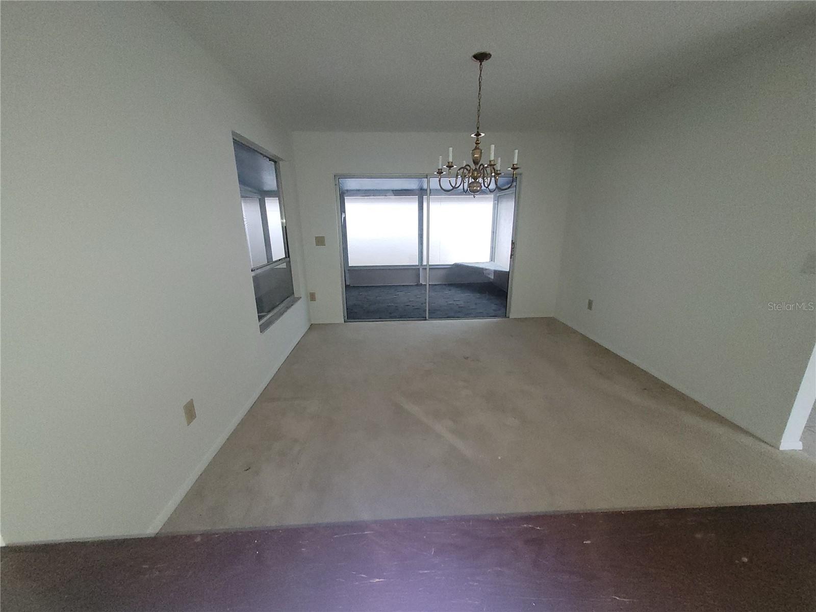 7125 SILVERMILL DR, TAMPA, FL, 33635