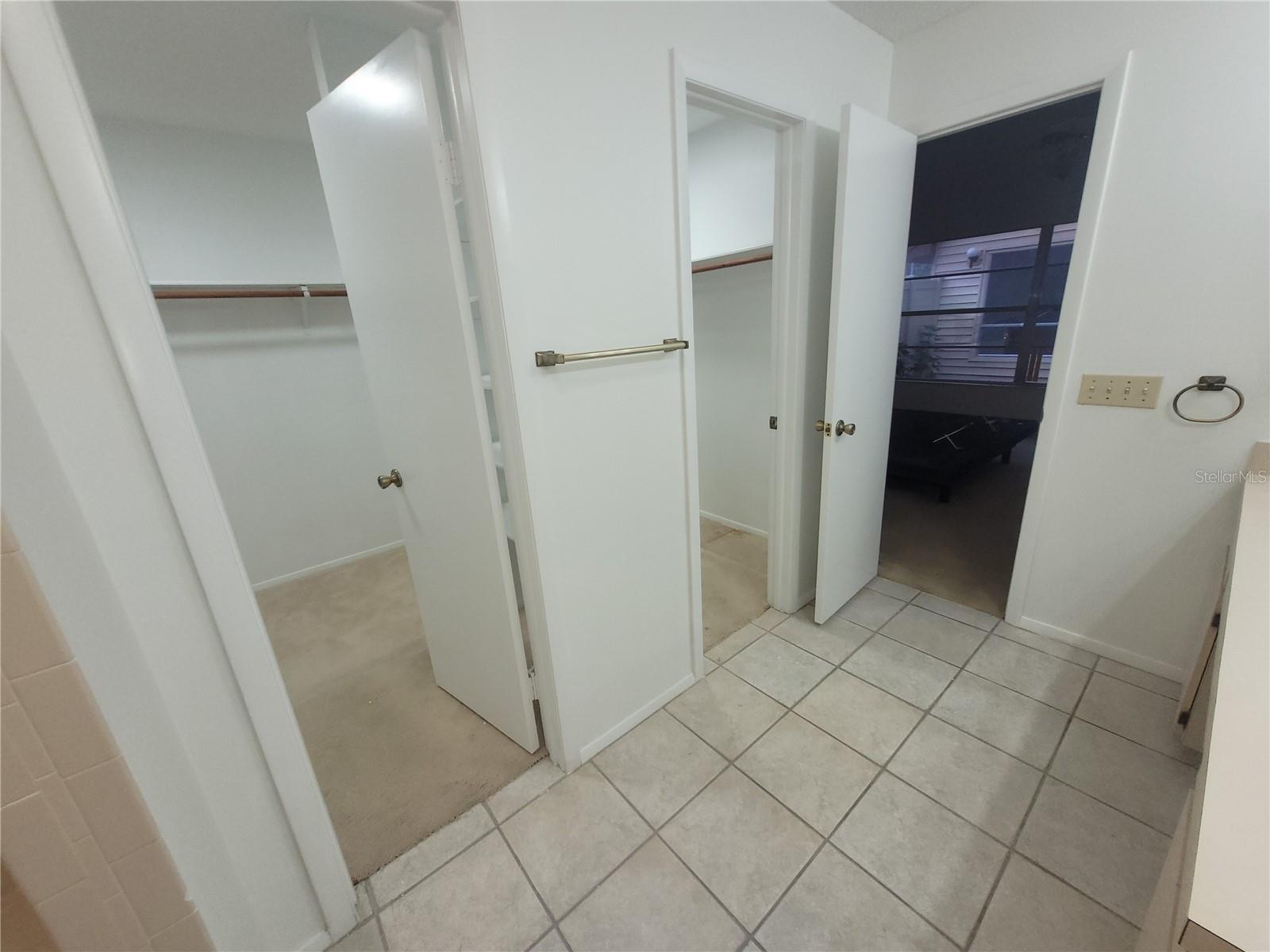 7125 SILVERMILL DR, TAMPA, FL, 33635