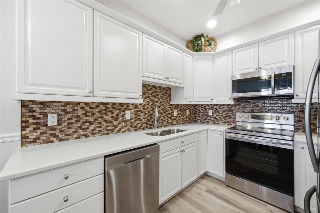 15028 SILVERSMITH CIR, SPRING HILL, FL, 34609