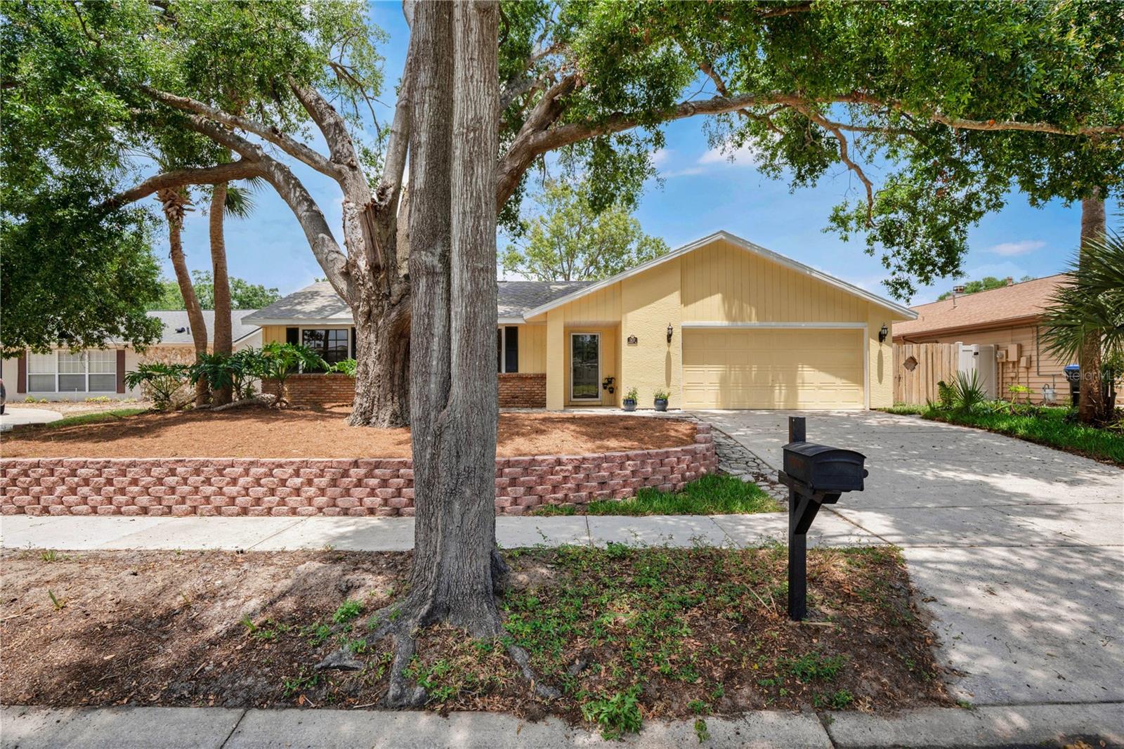 7437 BURNWAY DR, ORLANDO, FL, 32819