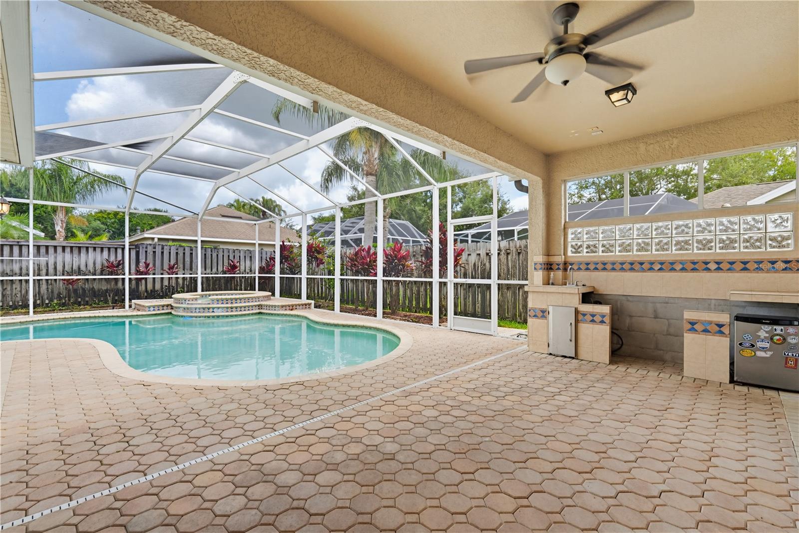 10115 KINGSBRIDGE AVE, TAMPA, FL, 33626