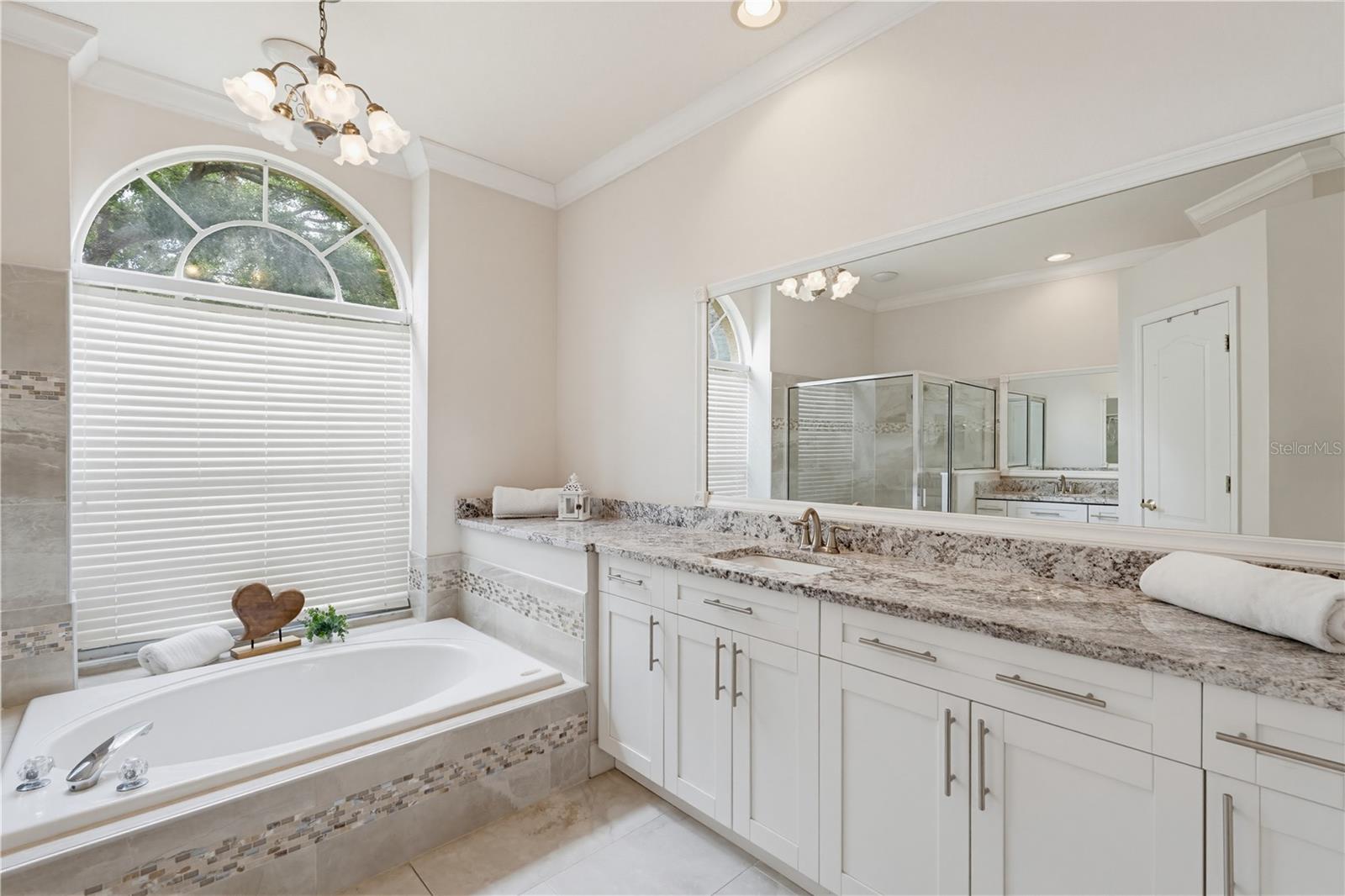 10115 KINGSBRIDGE AVE, TAMPA, FL, 33626