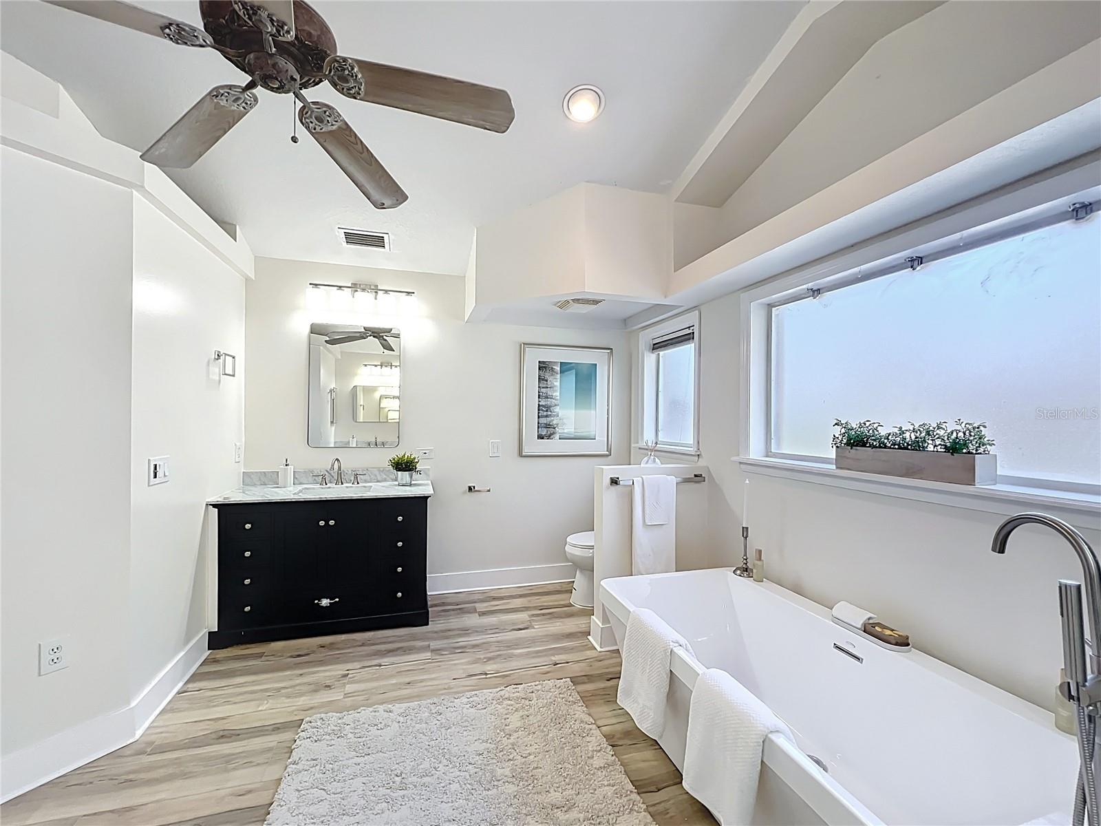 BEACON HILL, LAKELAND, FL, 33803