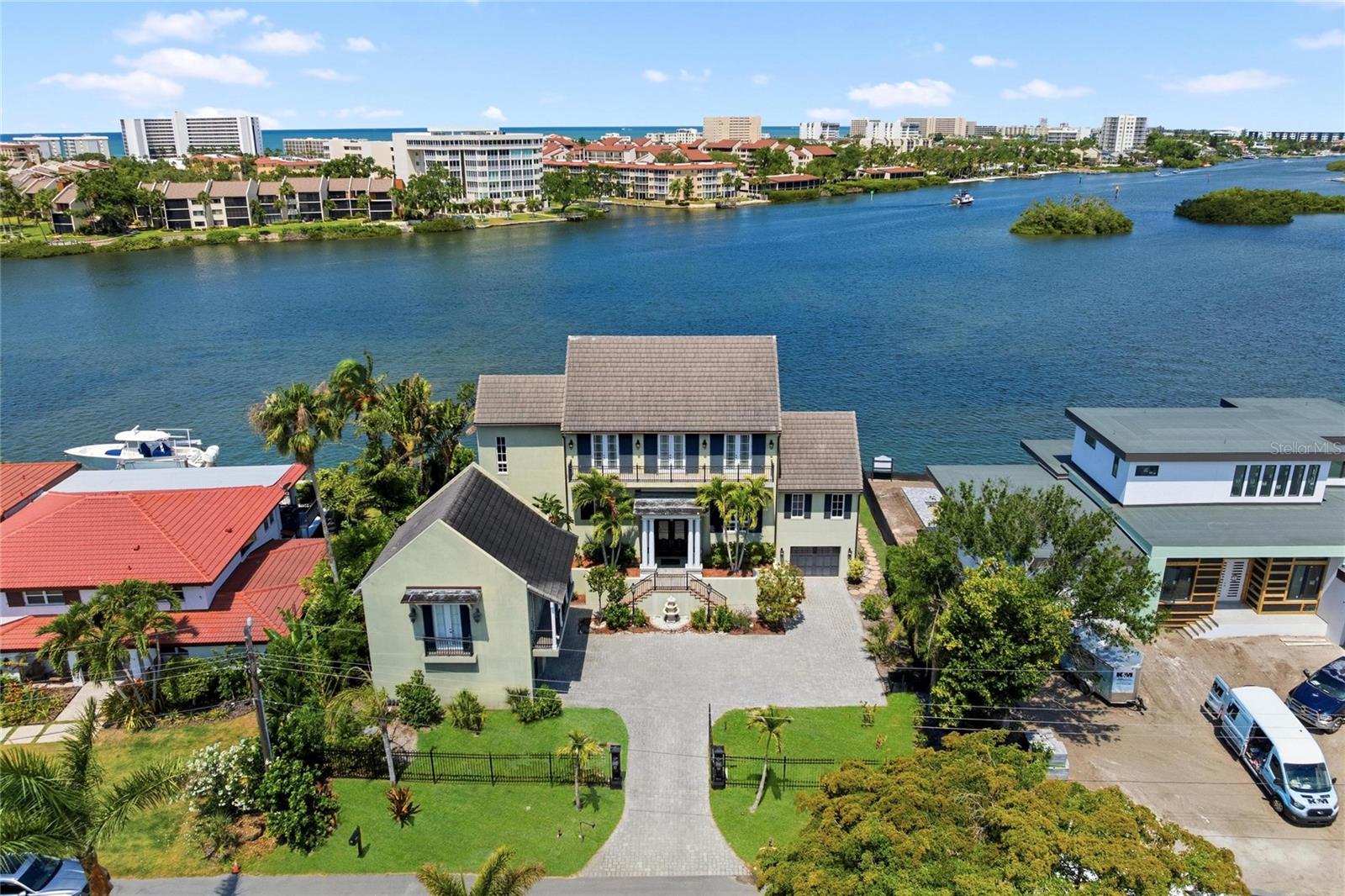 6438 HOLLYWOOD BLVD, SARASOTA, FL, 34231