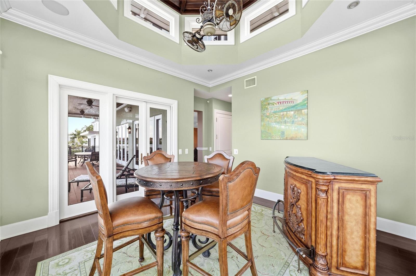 6438 HOLLYWOOD BLVD, SARASOTA, FL, 34231