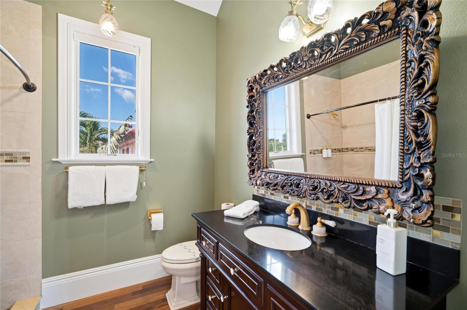 6438 HOLLYWOOD BLVD, SARASOTA, FL, 34231