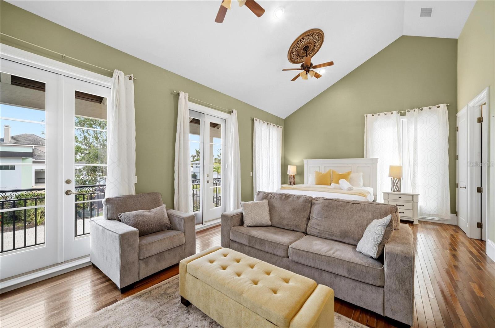6438 HOLLYWOOD BLVD, SARASOTA, FL, 34231