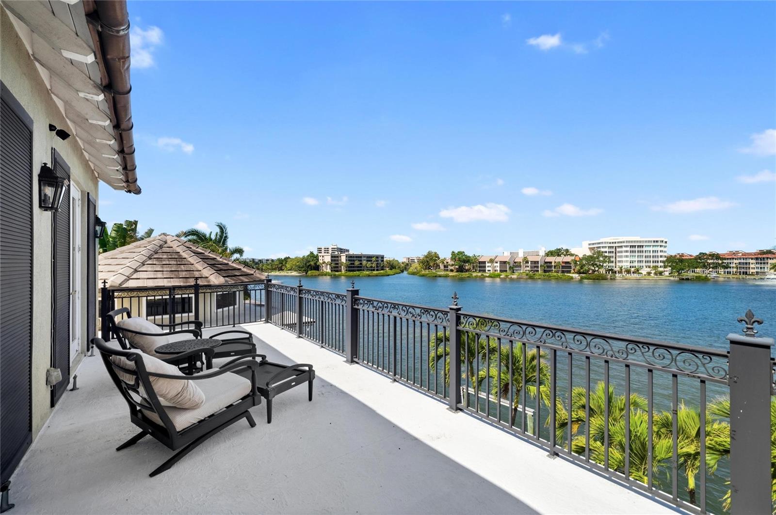 6438 HOLLYWOOD BLVD, SARASOTA, FL, 34231
