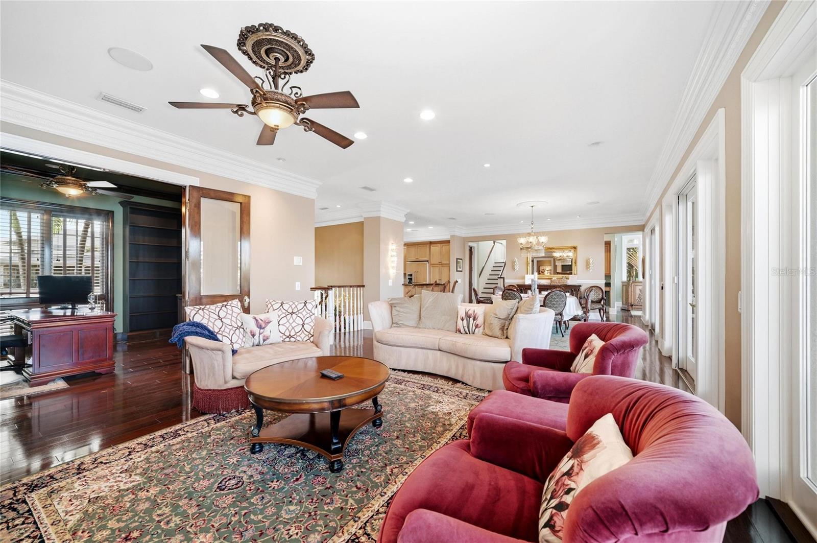 6438 HOLLYWOOD BLVD, SARASOTA, FL, 34231