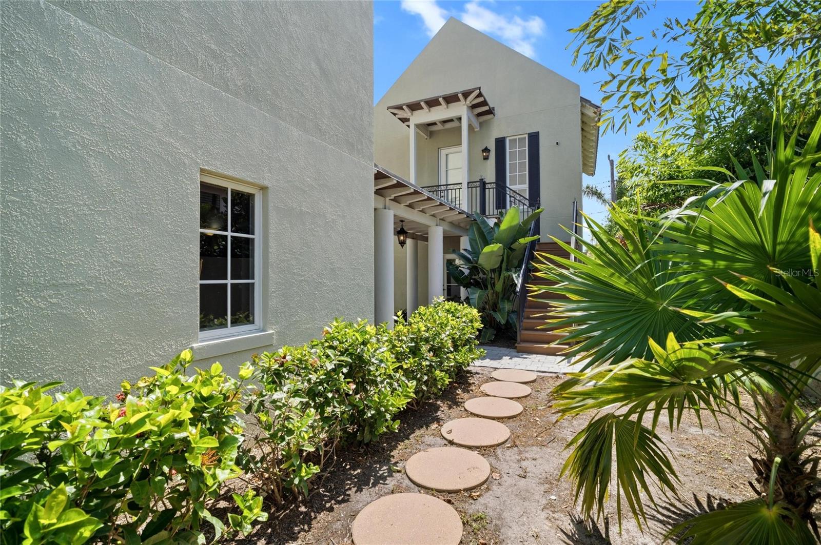 6438 HOLLYWOOD BLVD, SARASOTA, FL, 34231